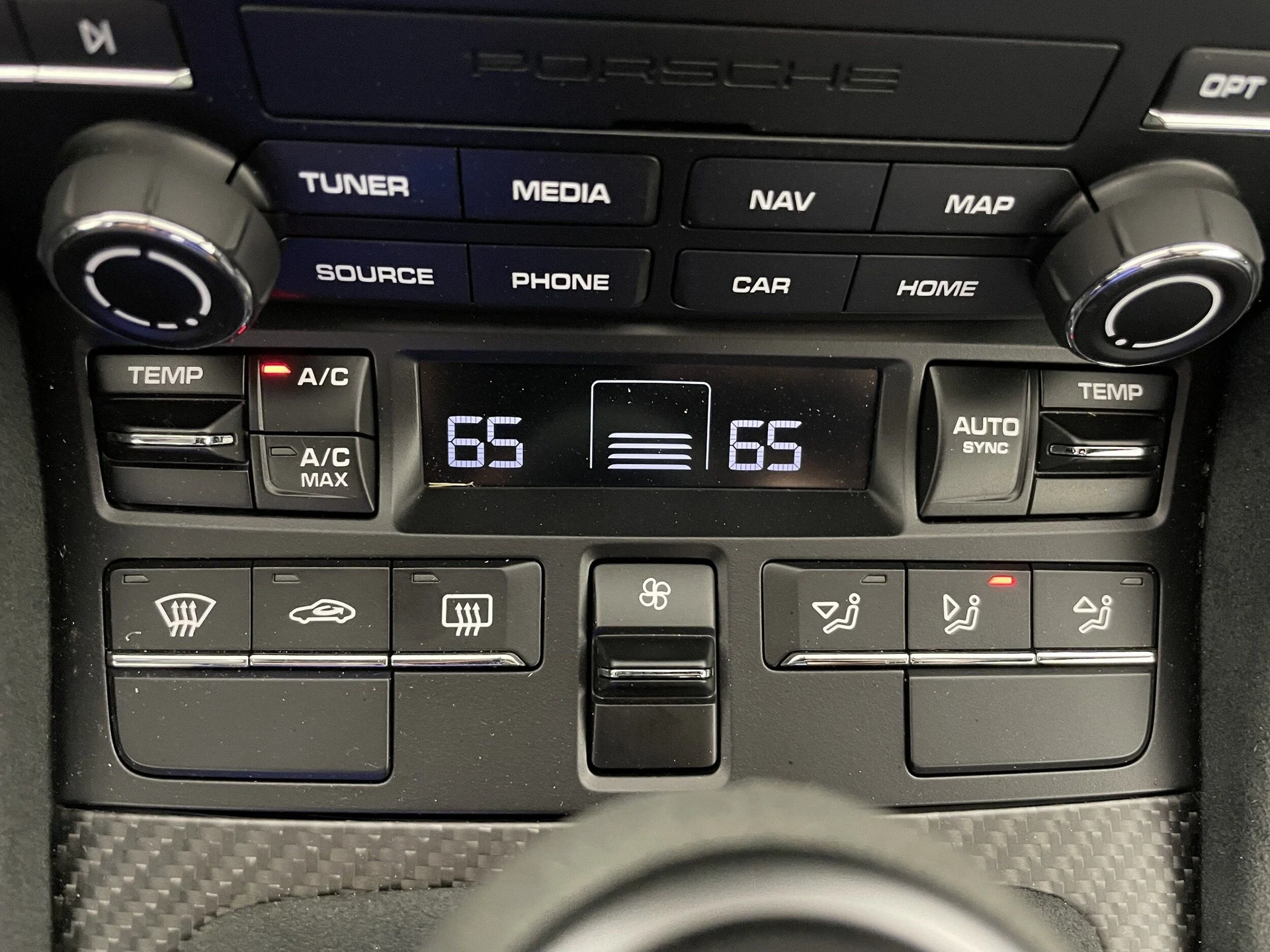 mph022_3765543301_7780bc8df02650b6aff6b864cf59c187x_1768ea2700