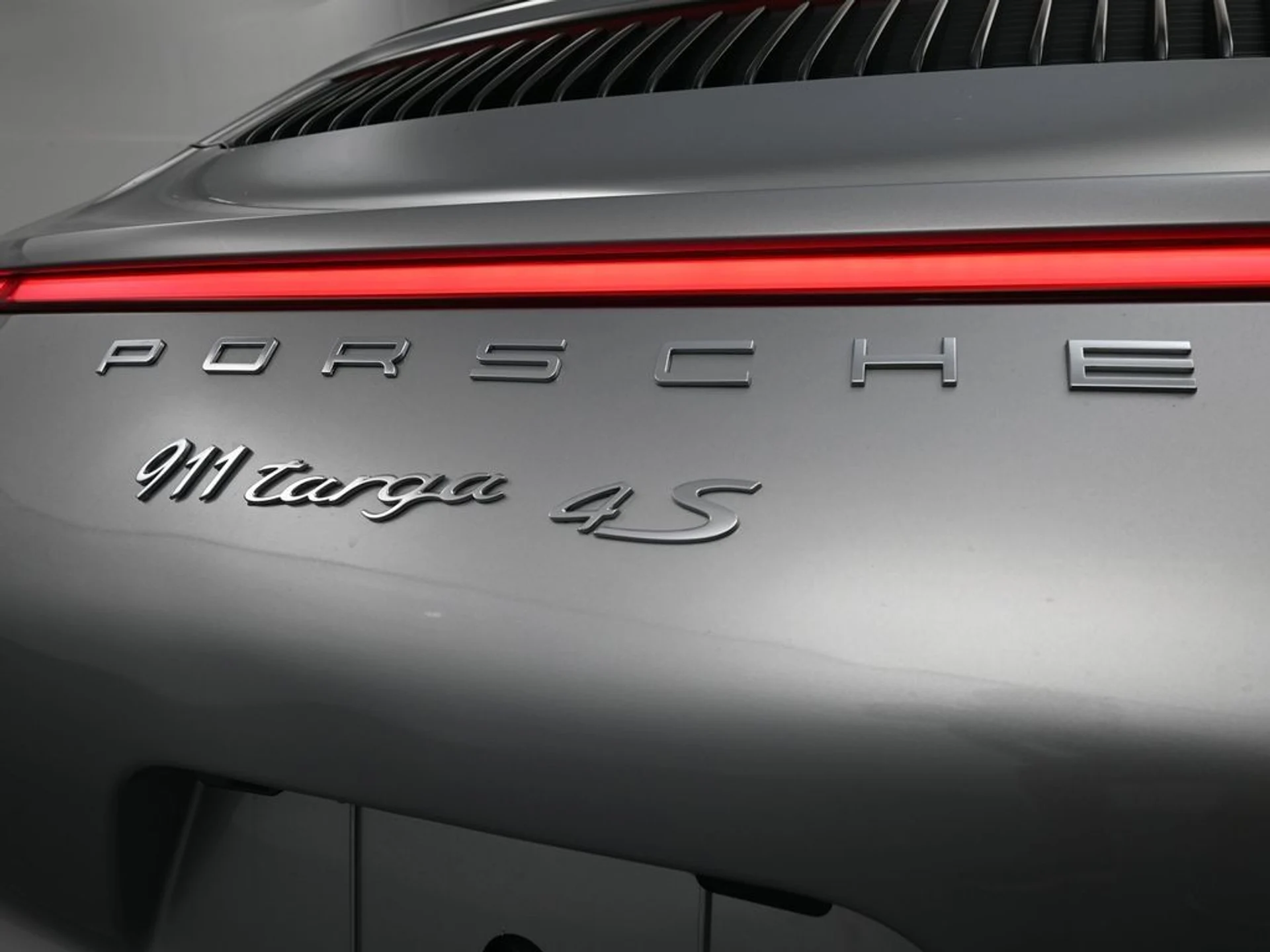 mph022_3768174896_2589b55331e47f8b8dbd092ea28aca9c_467183127a