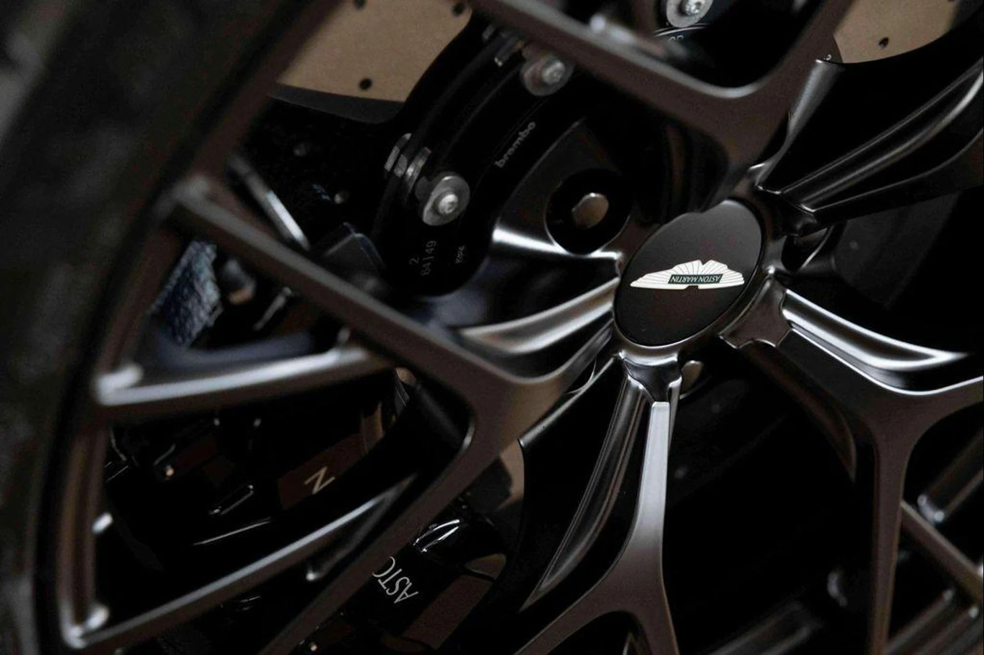 mph022_3769410495_78_O3_B18_Rq_SV_9_O5_JA_d_E_S_Xweqp_U_e5e5c6efe8