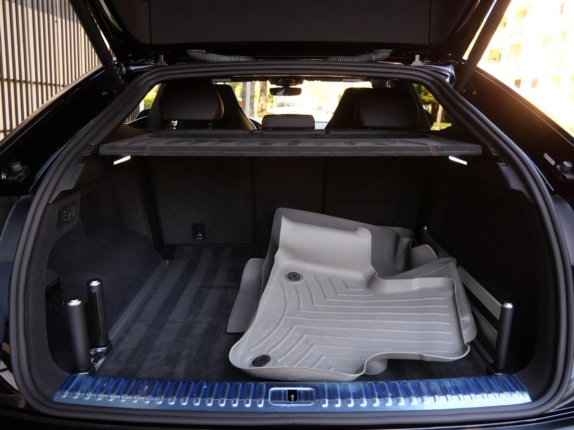 mph022_3769742661_9edefad29495bb2893d6724690c251bbx_539d8aeb96