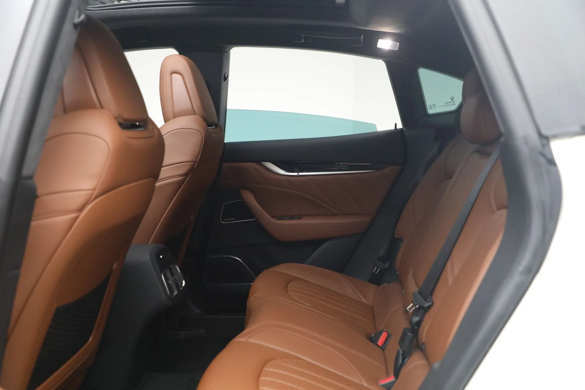 mph022_3773669051_Used_2022_Maserati_Levante_Modena_1765059797_82261636ad