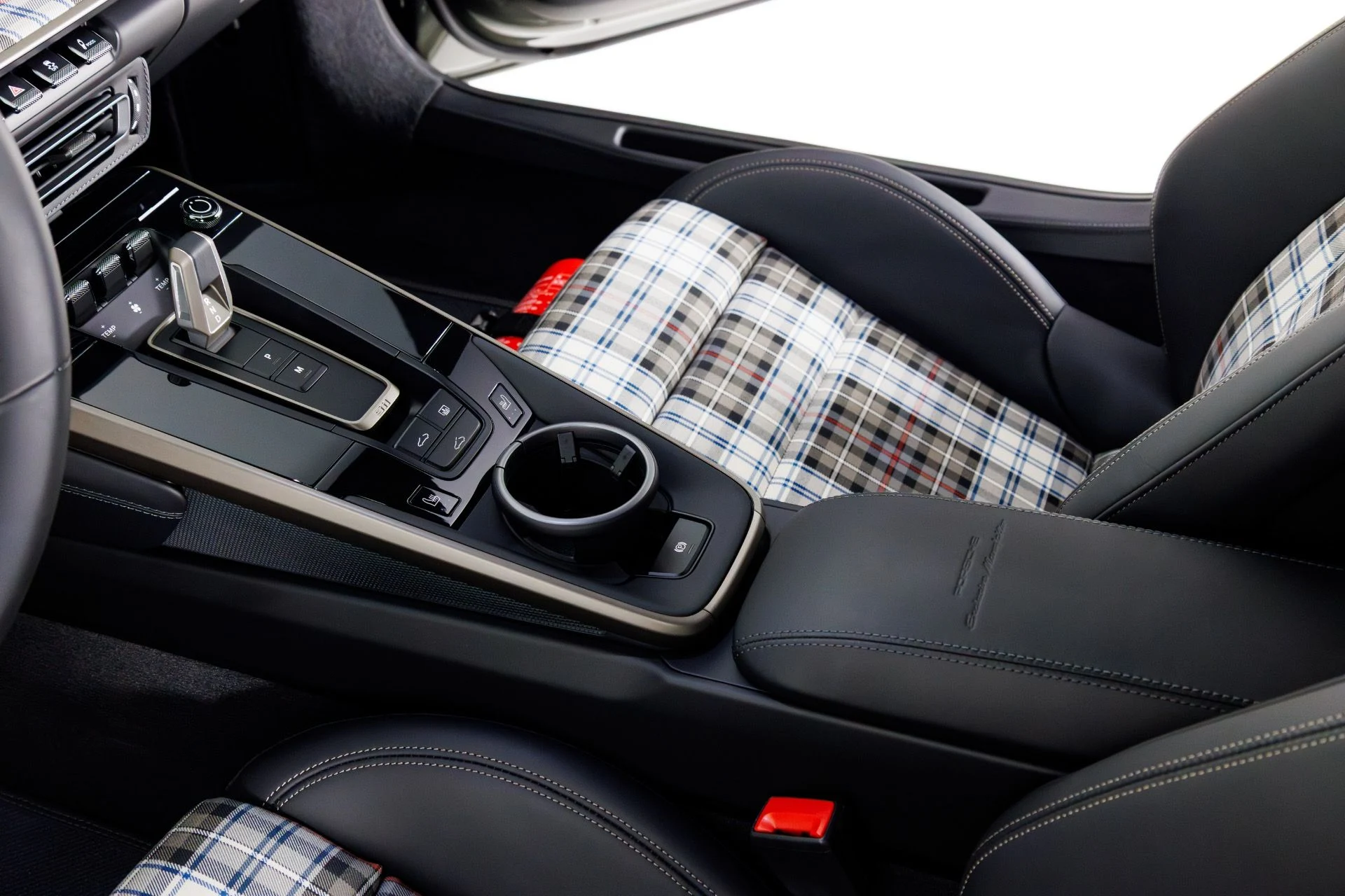 mph022_3773904223_Used_2025_Porsche_911_Turbo_50_Years_1769709979_2c0108f9ce