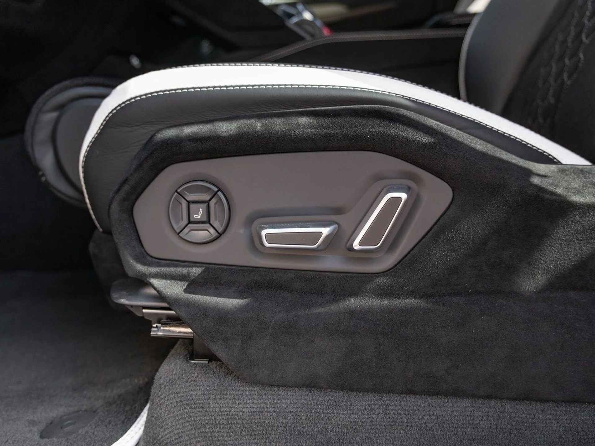 mph022_3781292867_7eb35b43260bb9cfd395e2398c5858a0x_38aba610be