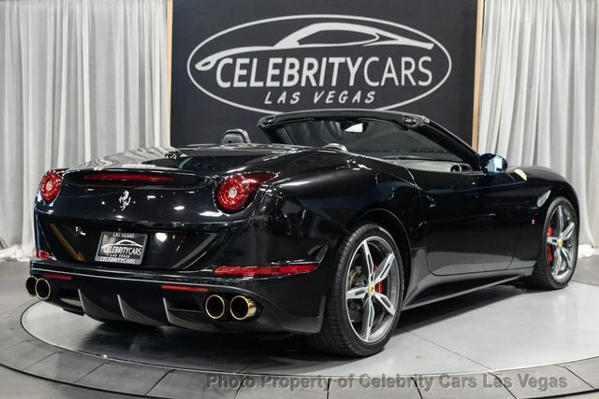 mph022_3781973251_used_2017_ferrari_california_t_convertible_9707_23074635_27_640_12cf14131e