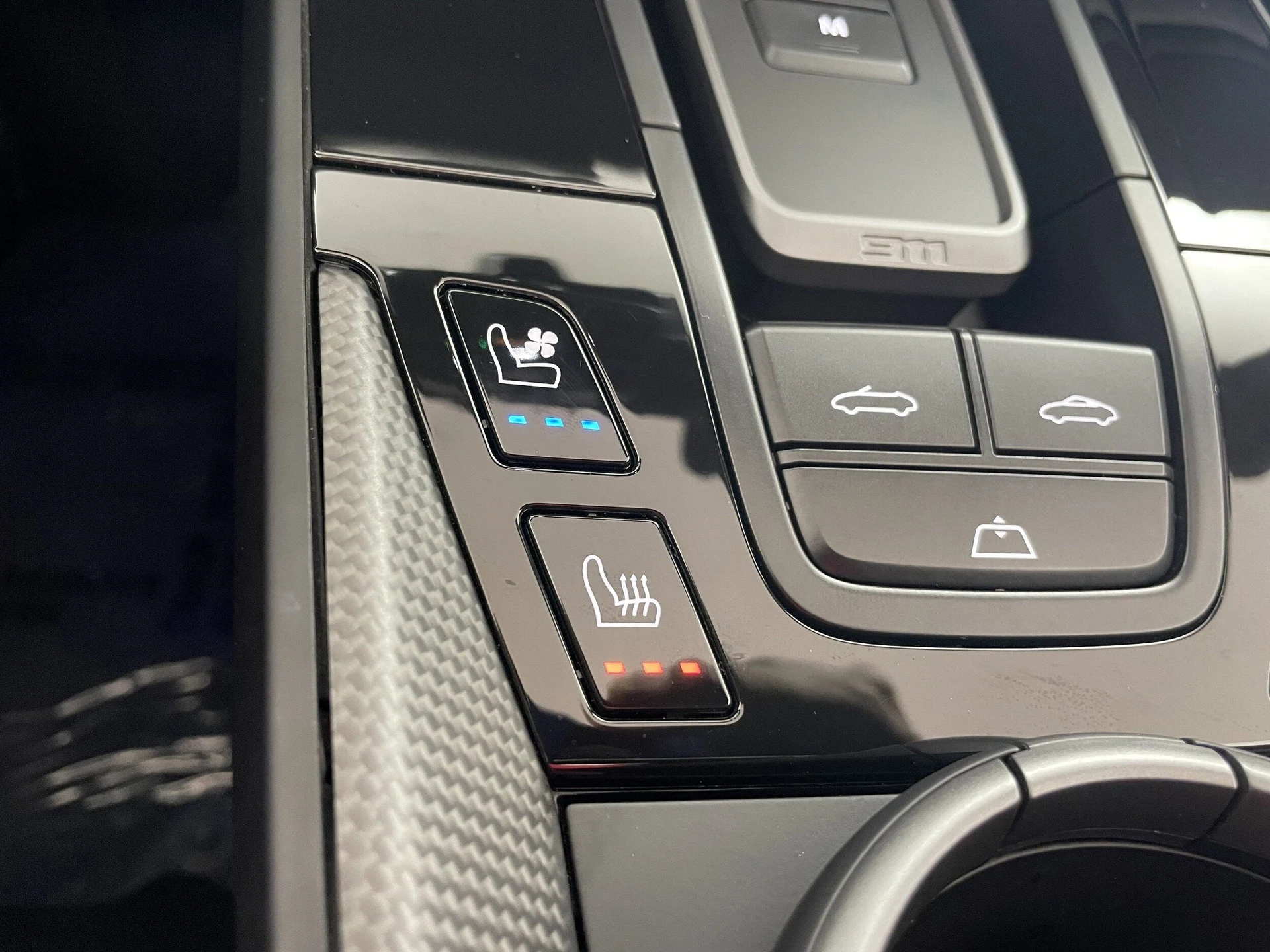 mph022_3784584864_f513e3cdee7eee99c6bece0ff398c40bx_18684dc4b7