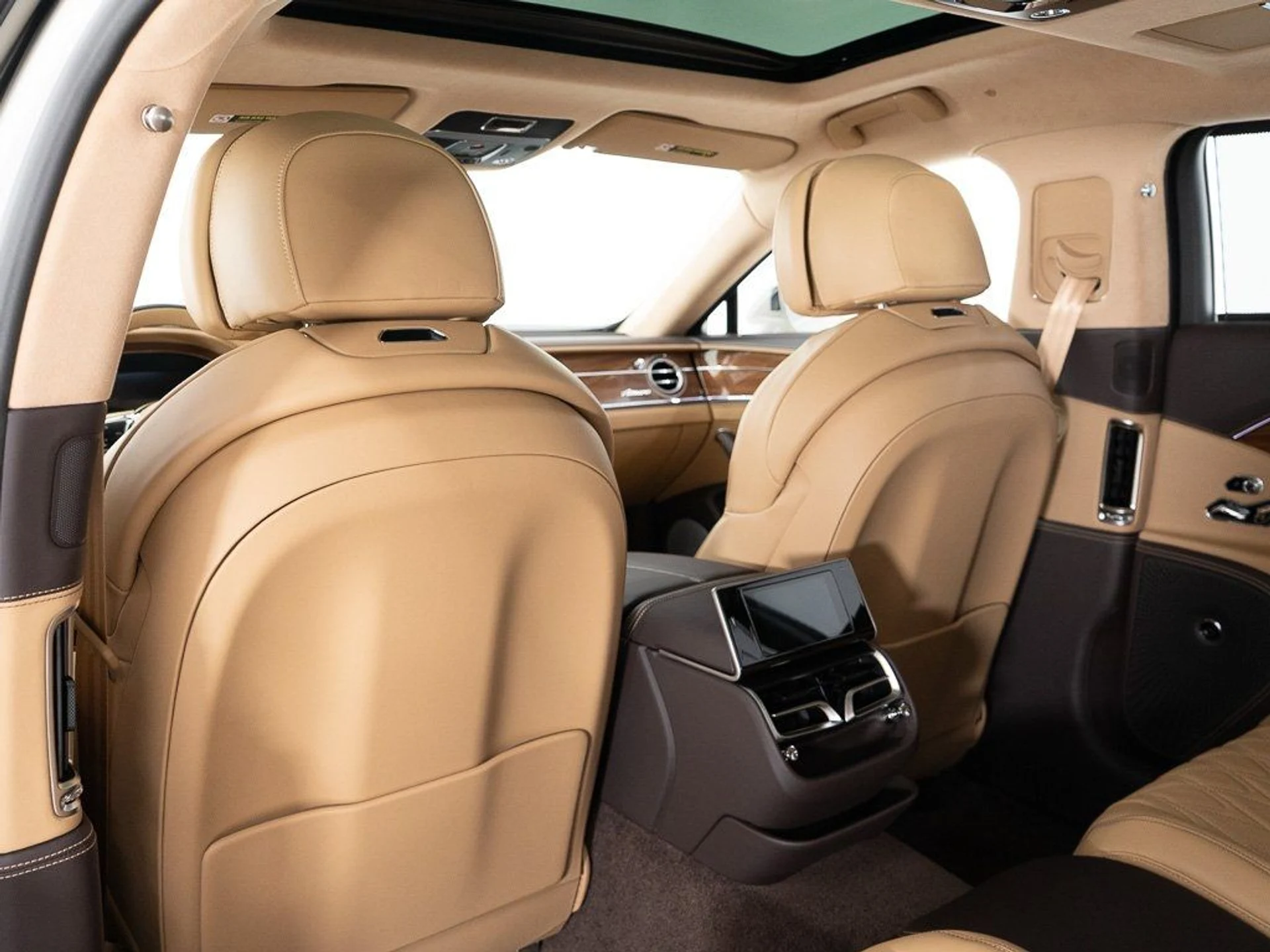 mph022_3786970320_5f36171cebd74f98b5ca863adb5a82e1_3cda78d0a4