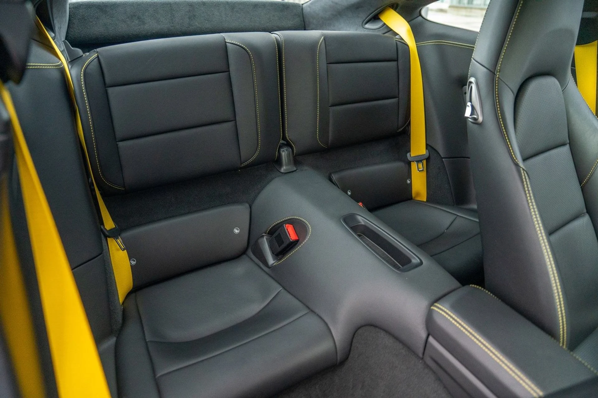 mph022_3790538302_2271ee25ce4e20e9bbfaf8d679d66f9ex_9685015d49