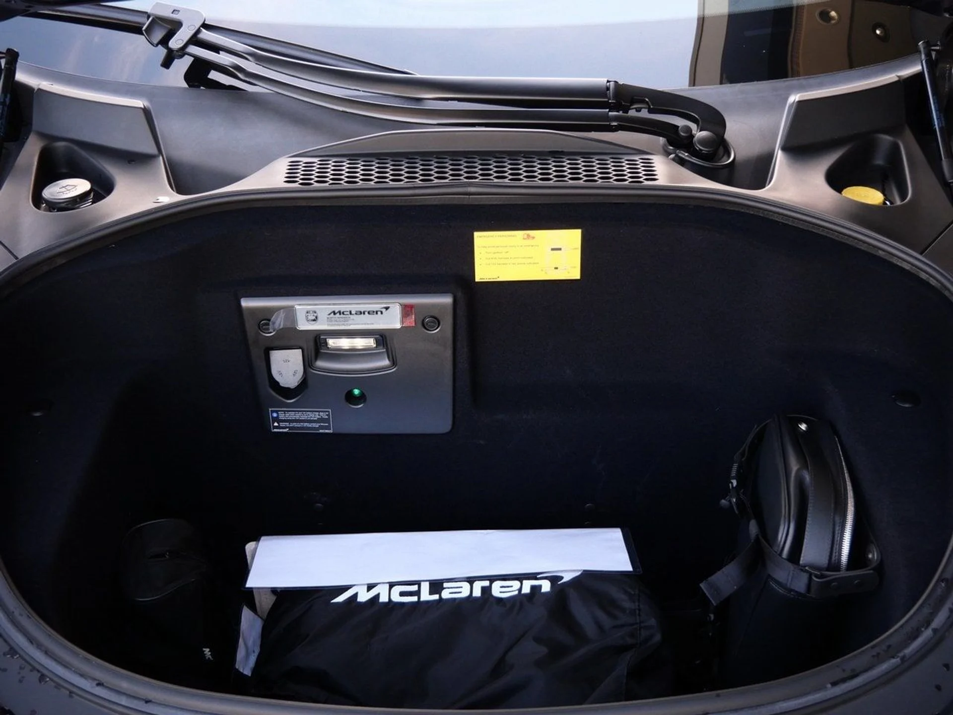 mph022_3792134244_b5dd6b777a3187aafc9f95ed029b9467x_1decabda57