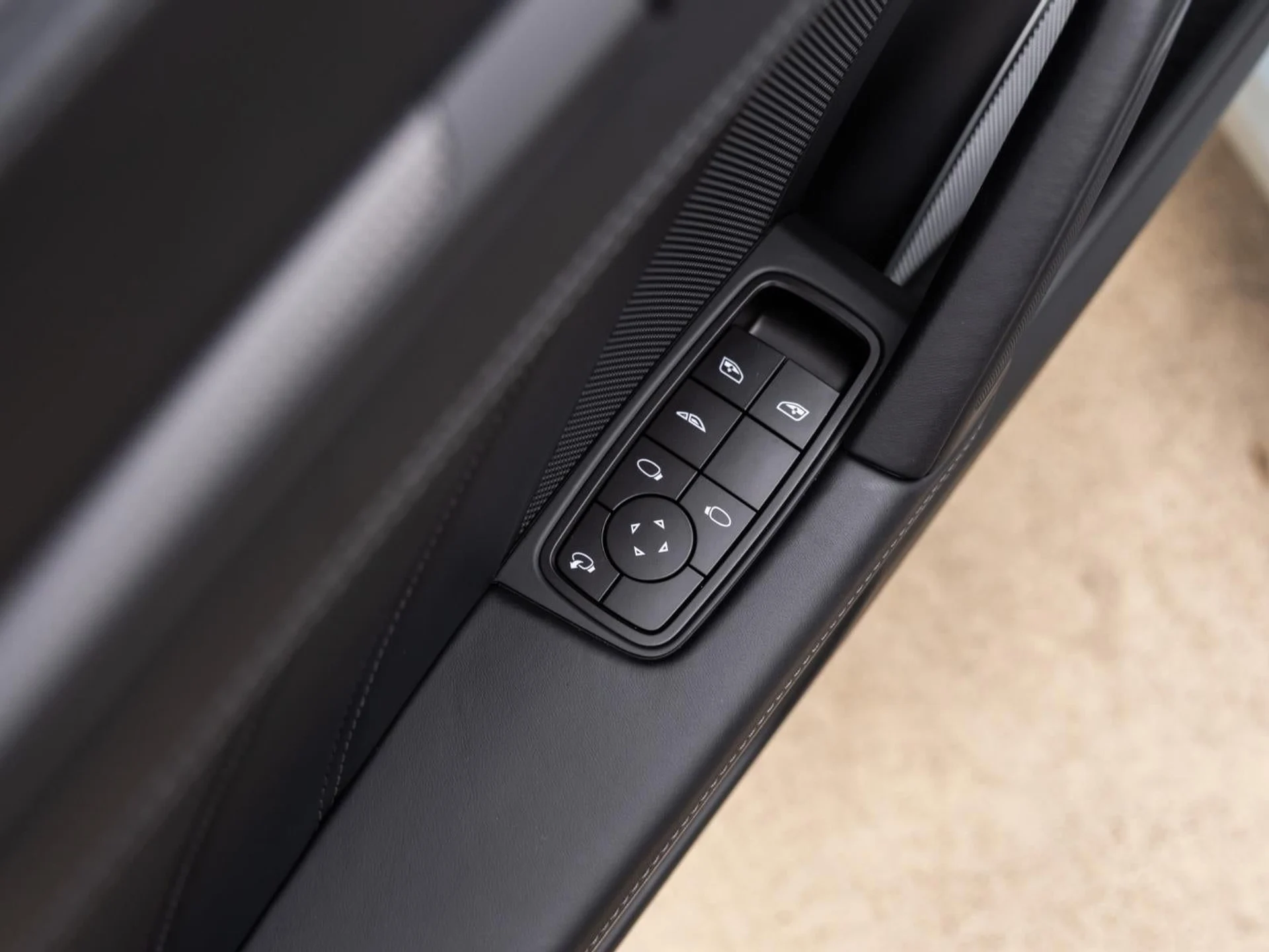 mph022_3800036791_23_6c5489036a