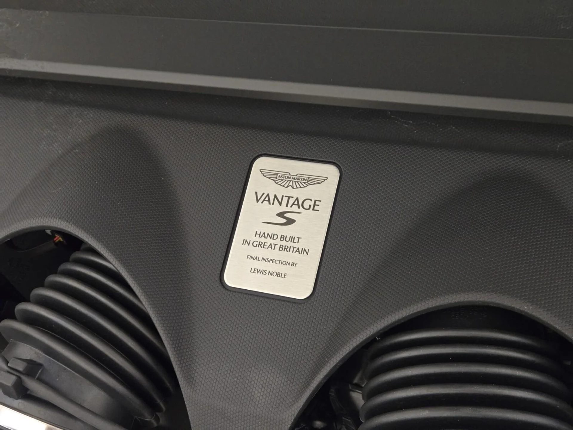 mph022_3803491858_New_2026_Aston_Martin_Vantage_1768889966_64174fc8d6