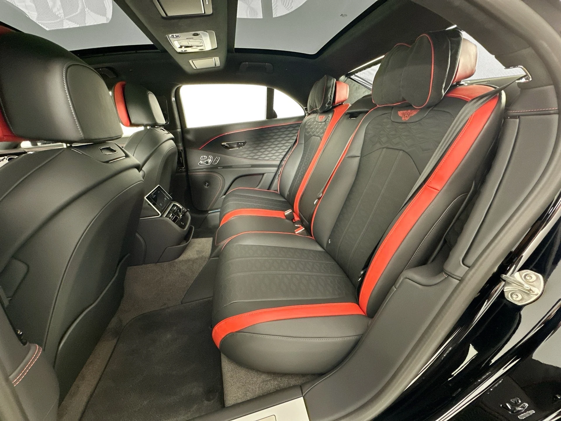 mph022_3805667262_23_37f91bc029