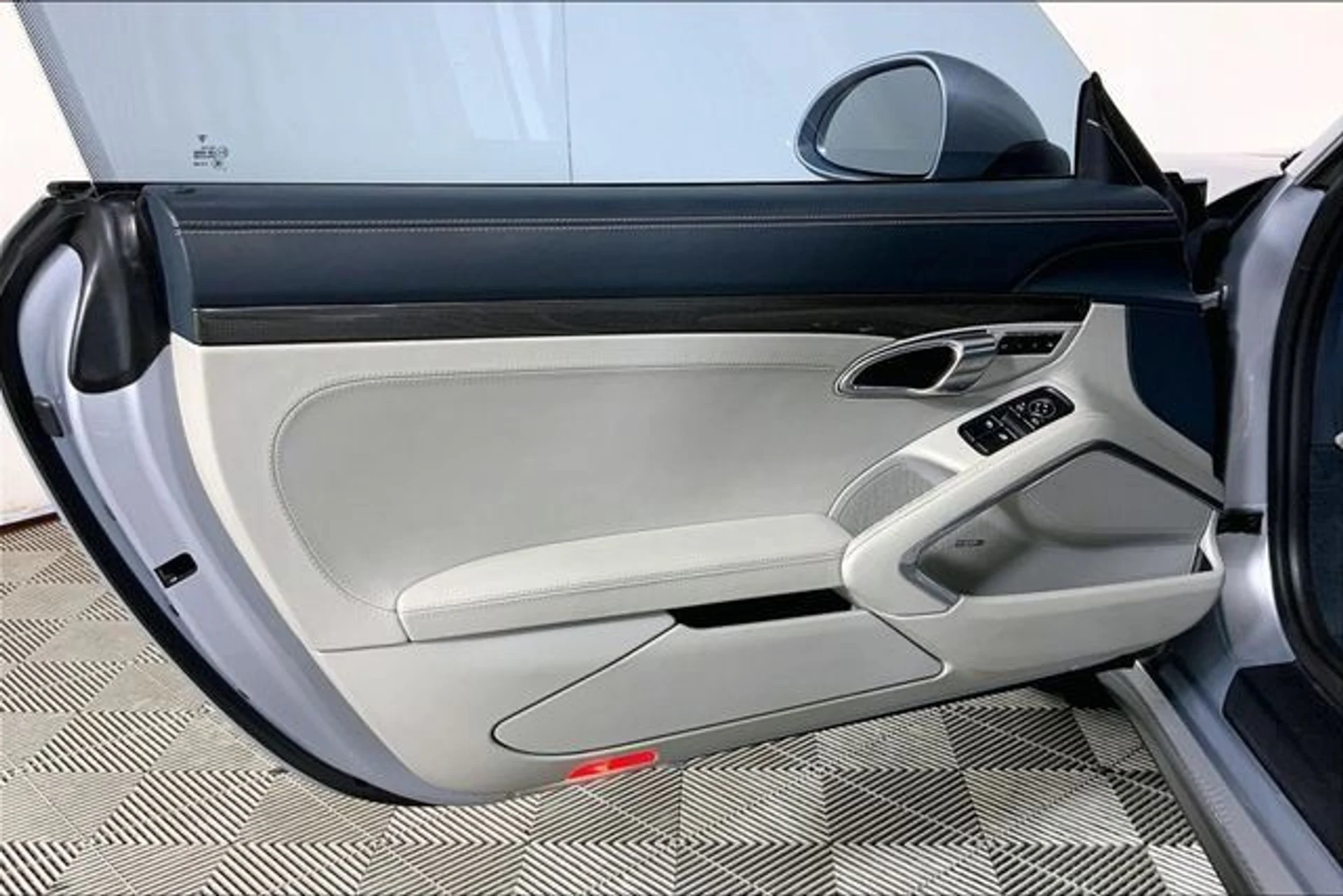 mph022_3806659146_c3423dc9f1fa422647a0992f7595b93d_e81abdeb19