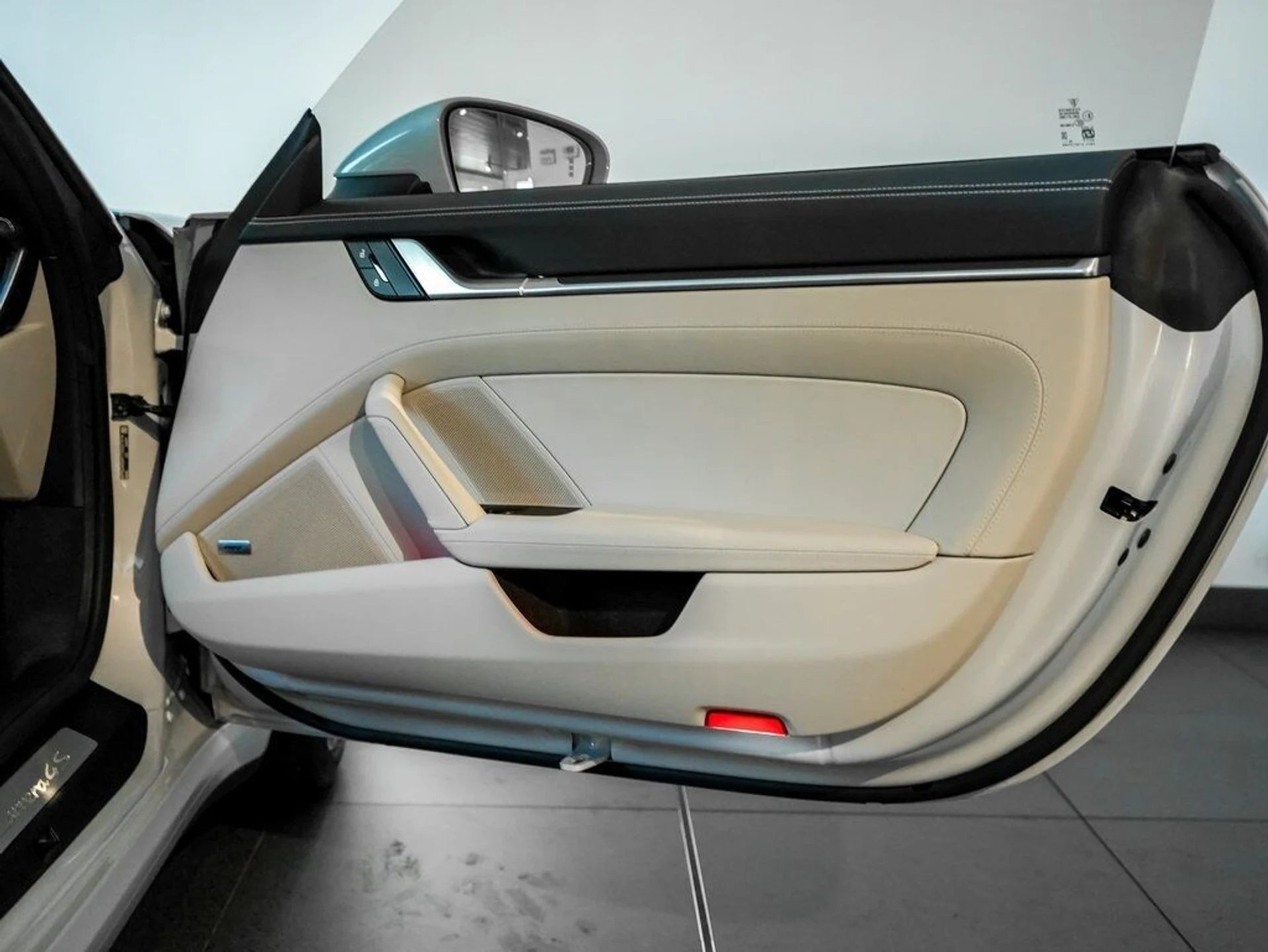 mph022_3810386257_852d0b79e577f32d5d35ff8dda103721_3e04757f57