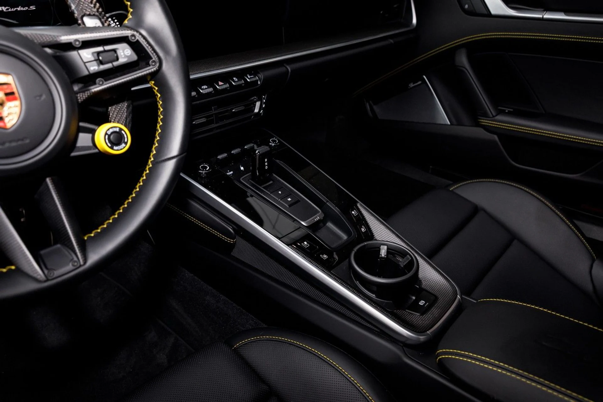 mph022_3821753698_622_p23_l_27d8005b64