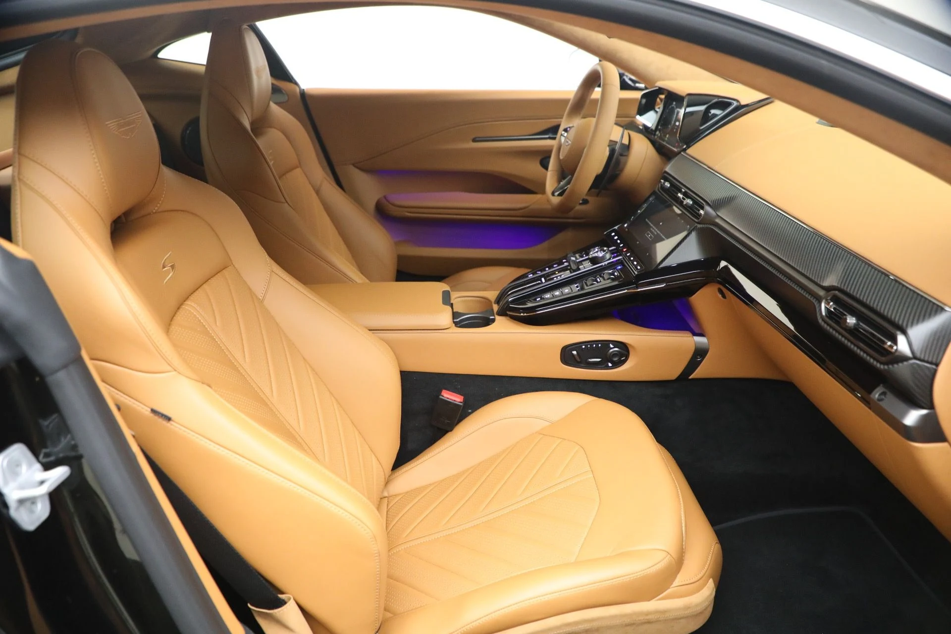 mph022_382926692_New_2026_Aston_Martin_Vantage_S_1770654778_e7207e16a1