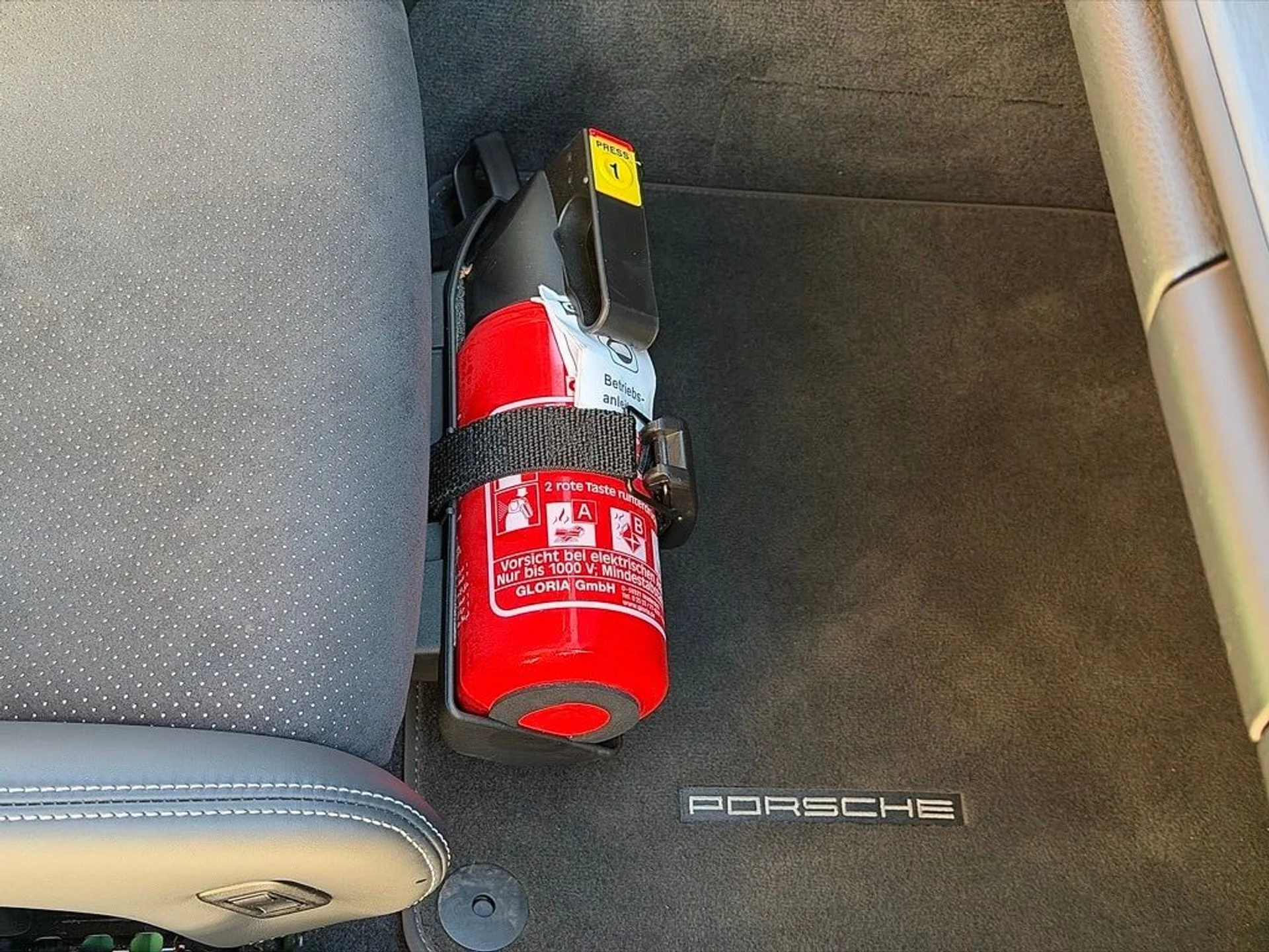 mph022_3834457426_88ccb1451cee3cbf44b085779626b2e2x_830e678efe