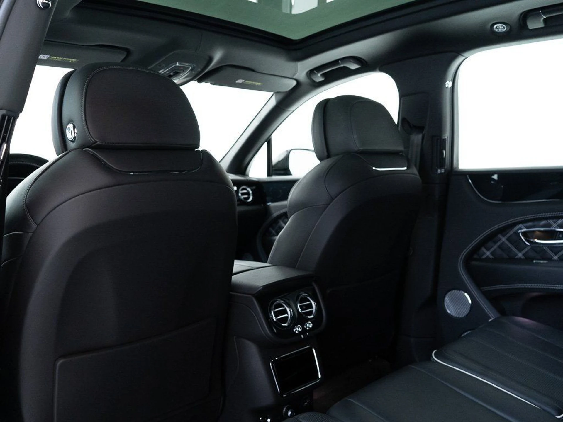 mph022_3834492363_ef37ab8a2cbe4128977b51cd41a59db2_4ce037e12c