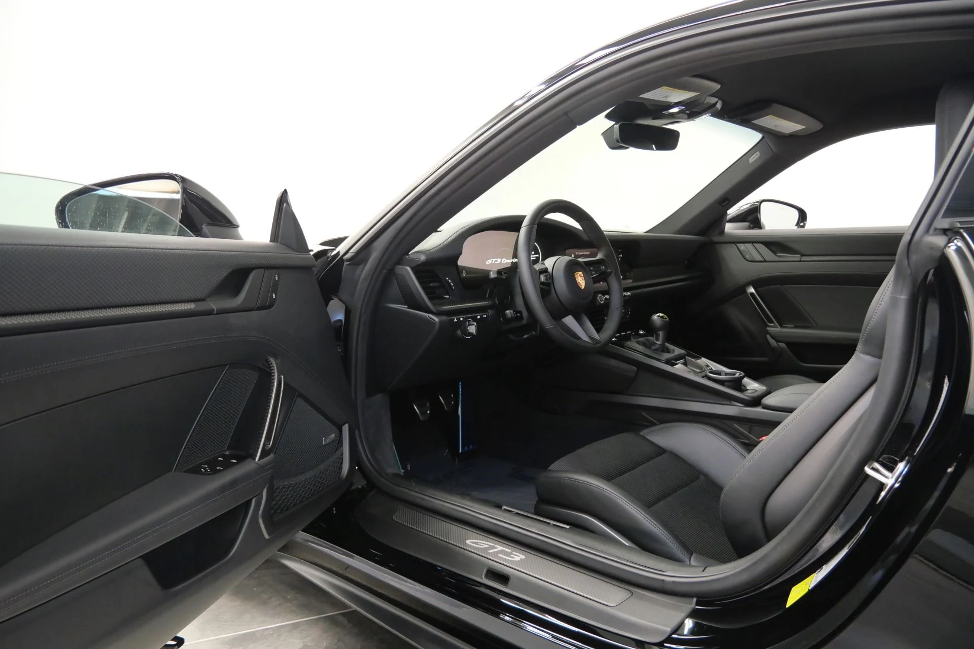 mph022_3844809800_Used_2026_Porsche_911_GT_3_Touring_Lightweight_Package_Delivery_Miles_6_Speed_Manual_1766436357_8005229c38