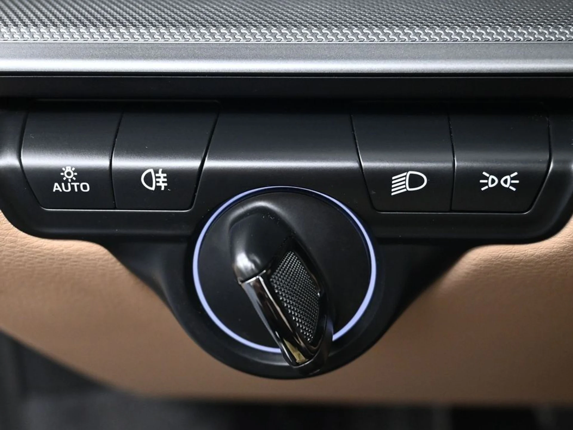 mph022_3848687501_0503d54d98fbd19ef16ee7033bc3a280x_ee037852a2