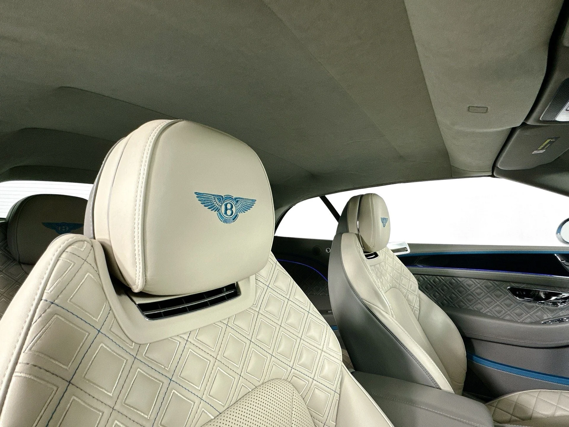 mph022_3851634635_23_9c19caece7