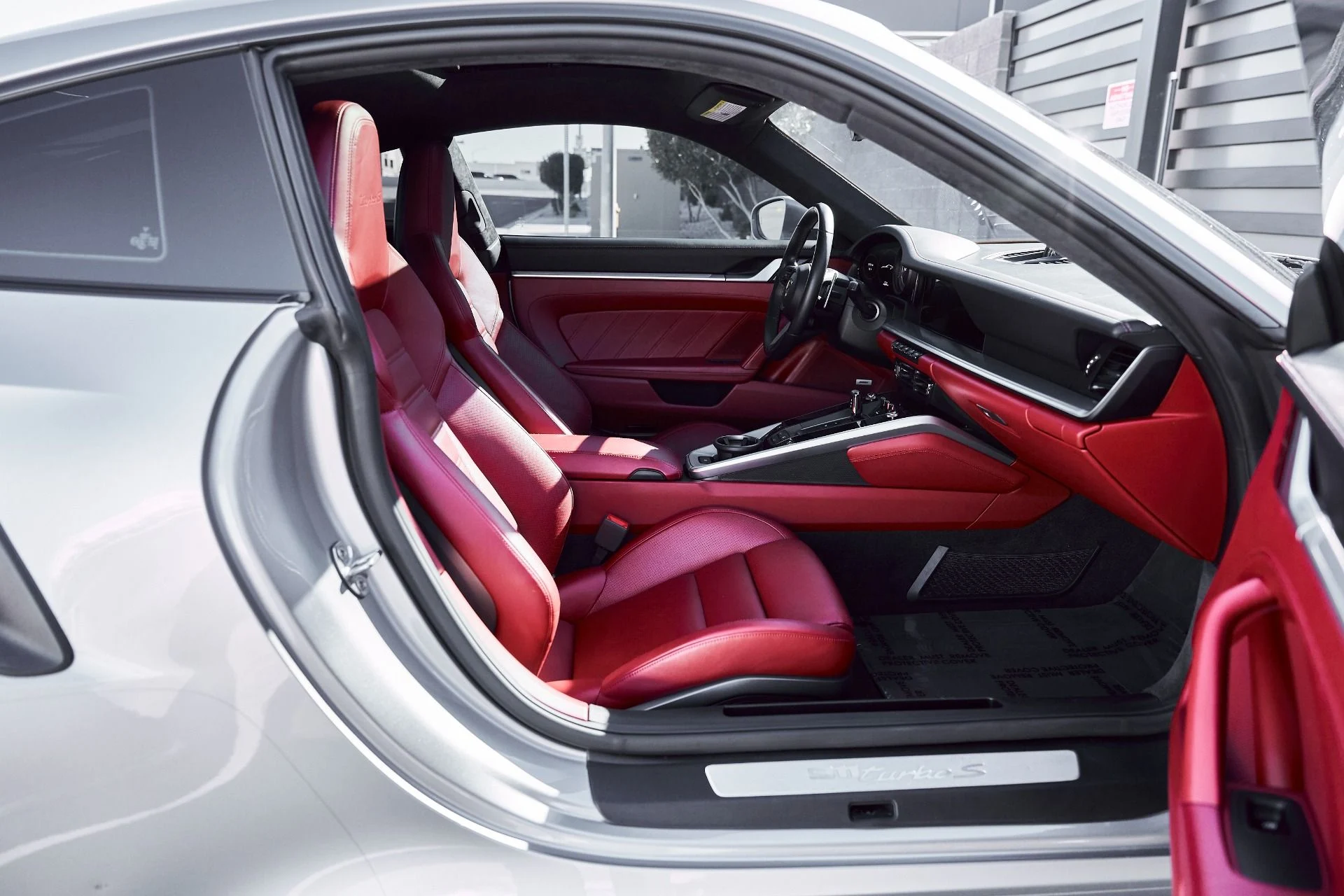 mph022_3854858346_Used_2021_Porsche_911_Turbo_S_1773694210_4b95b5a9cd