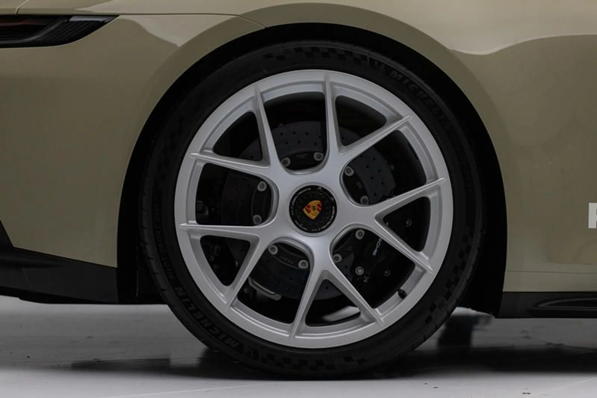 mph022_3857590048_A7_AF_820_F_1567_496_B_AA_10_E7_F5_EE_185891_eb480ae701