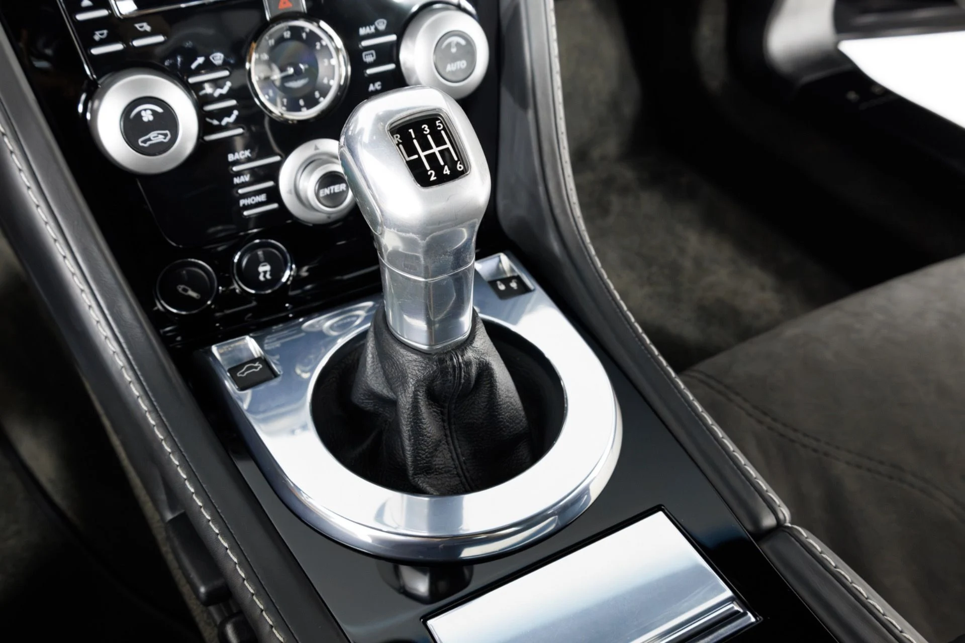 mph022_3860210873_Used_2009_Aston_Martin_DBS_V12_Manual_1785525192_95493a9f37