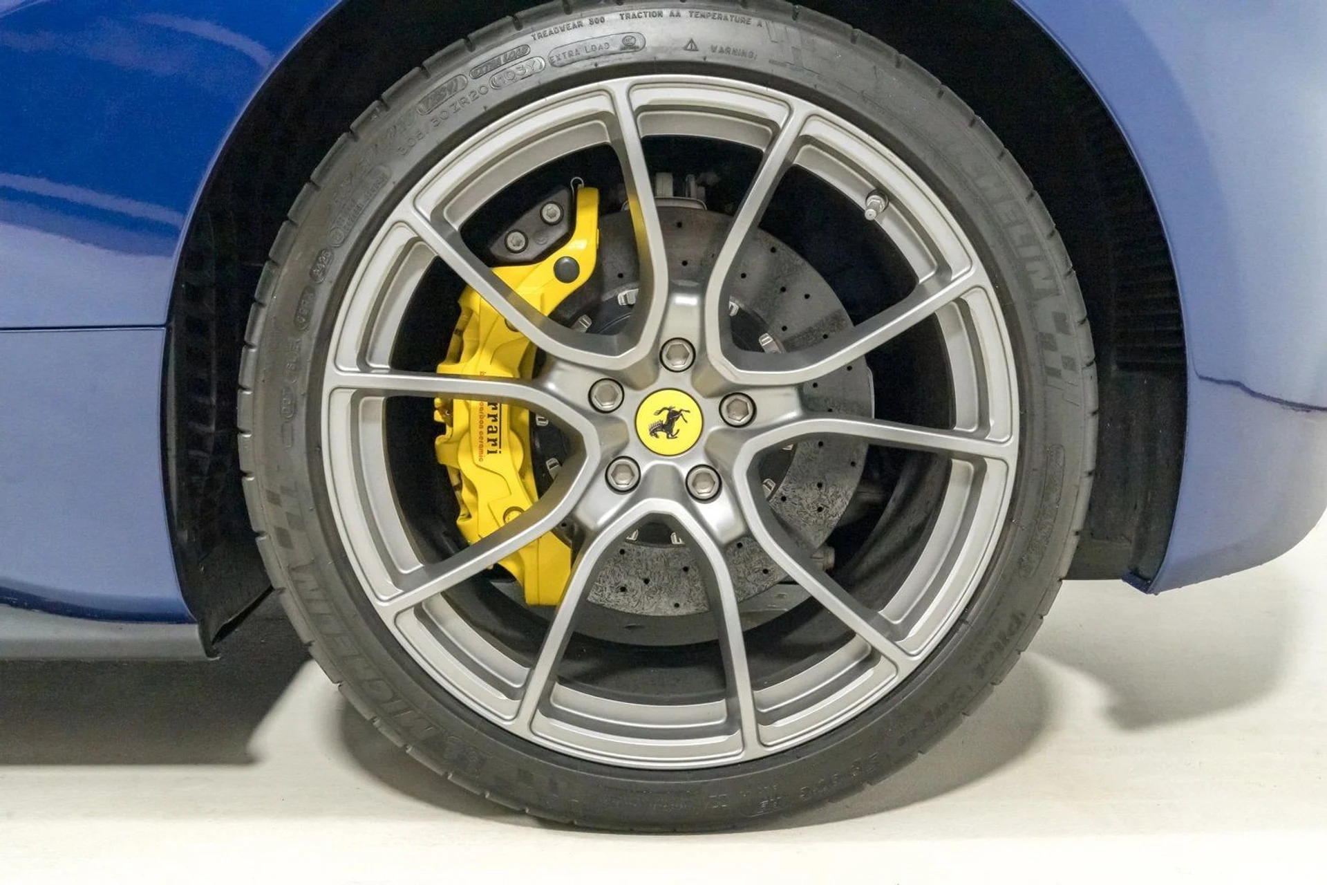 mph022_3862276255_6ec18fe216554f7988ced6a8cfe2db08_de7b8783cd