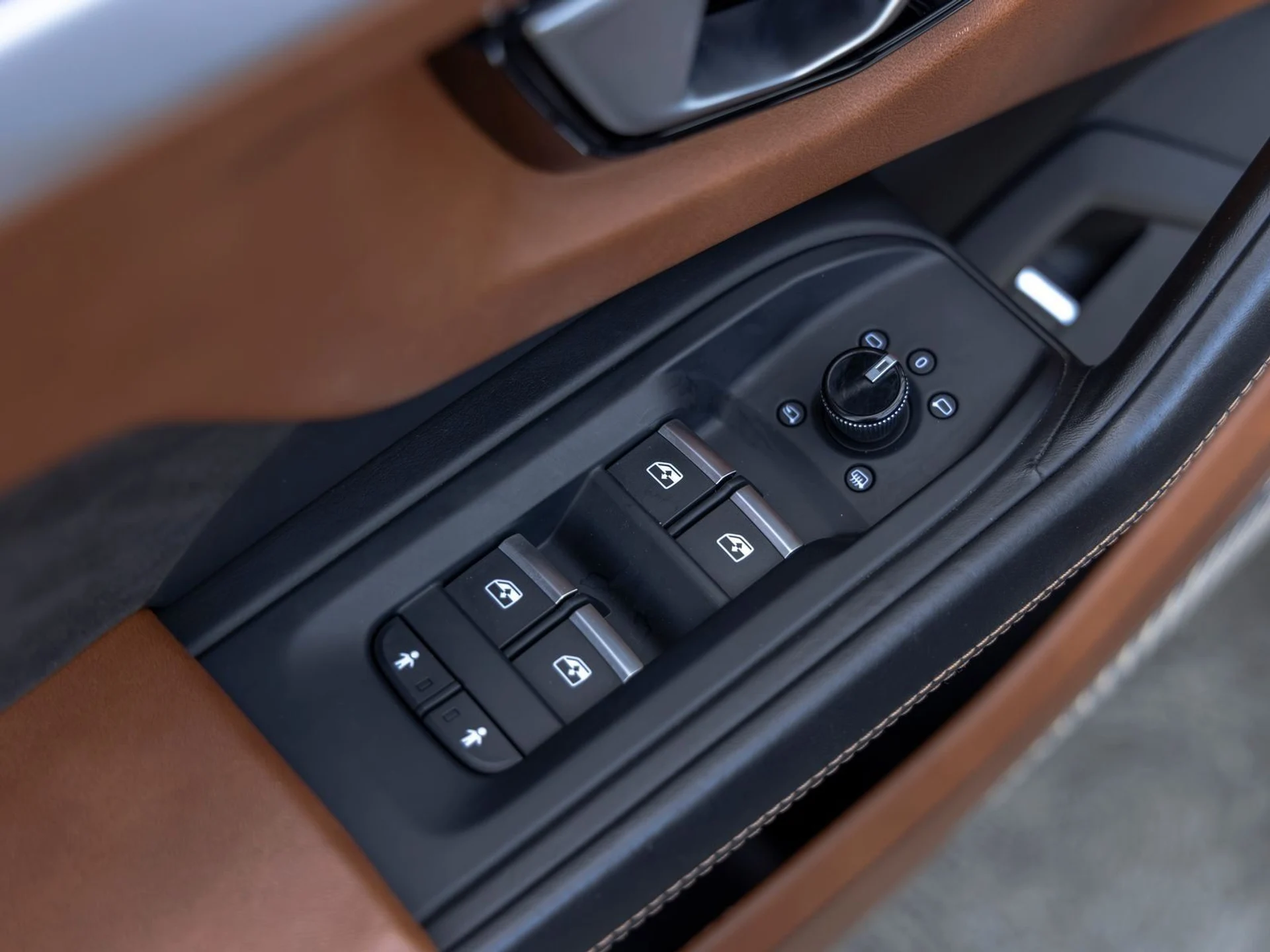 mph022_3866507141_23_14eda37334