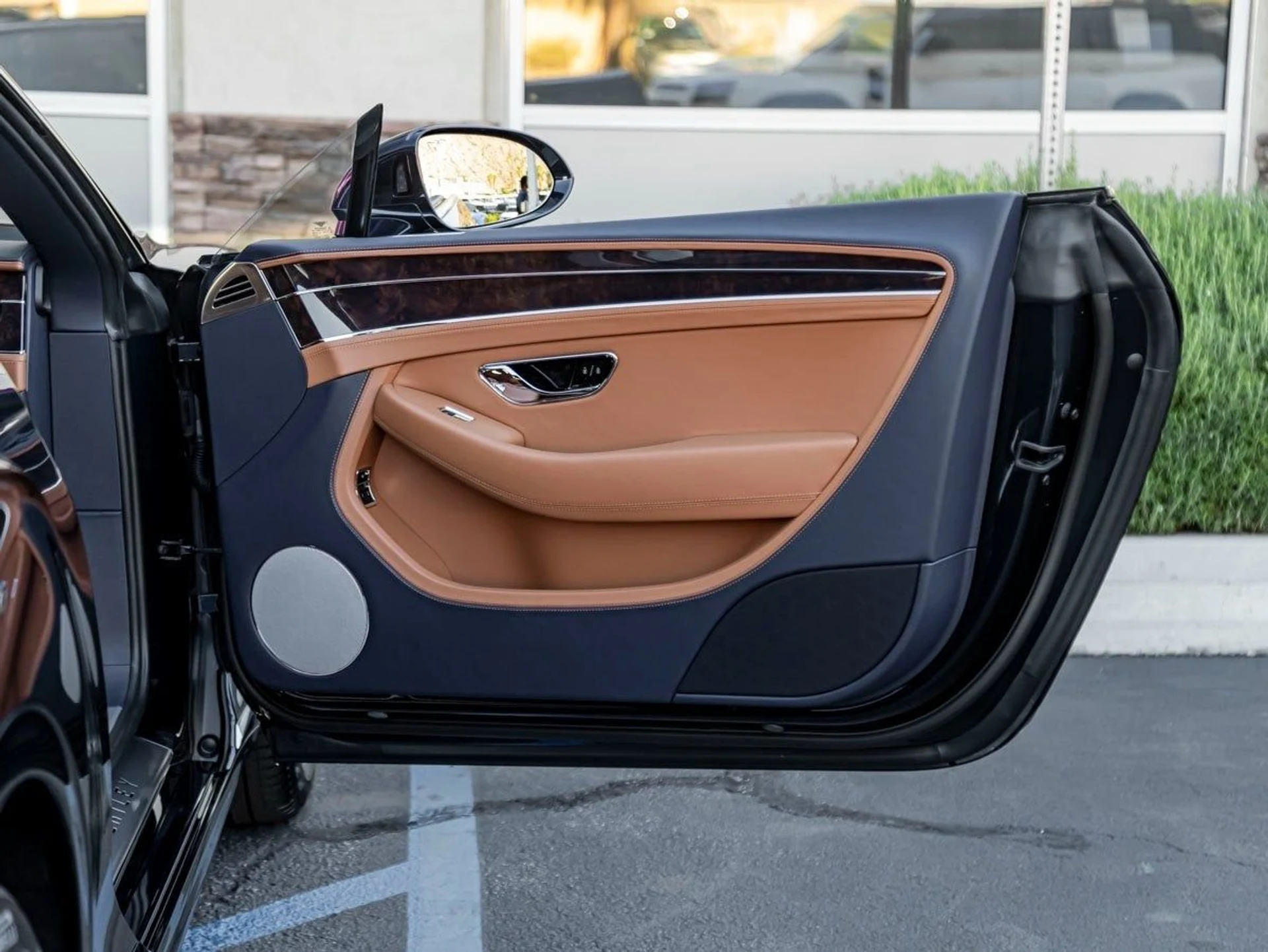 mph022_3873603660_23_cbded8d669