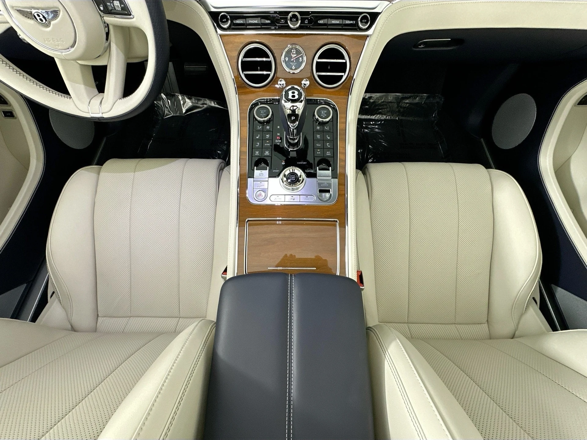 mph022_3873973587_23_f235fbf5c7