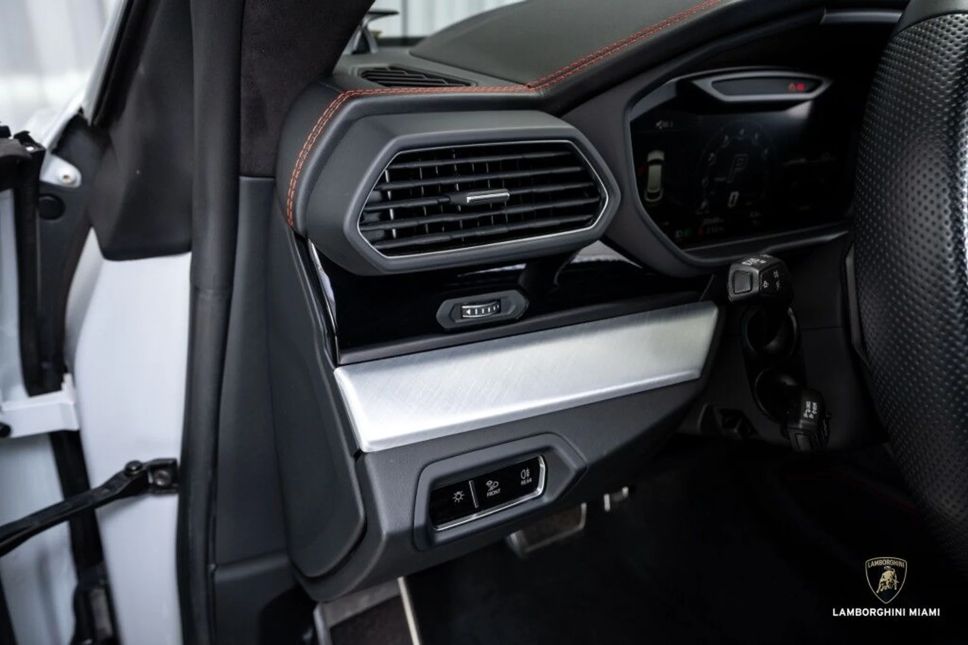 mph022_3876209432_ebf4c5cc84574c6ca0a302d3552531ea_9314253817