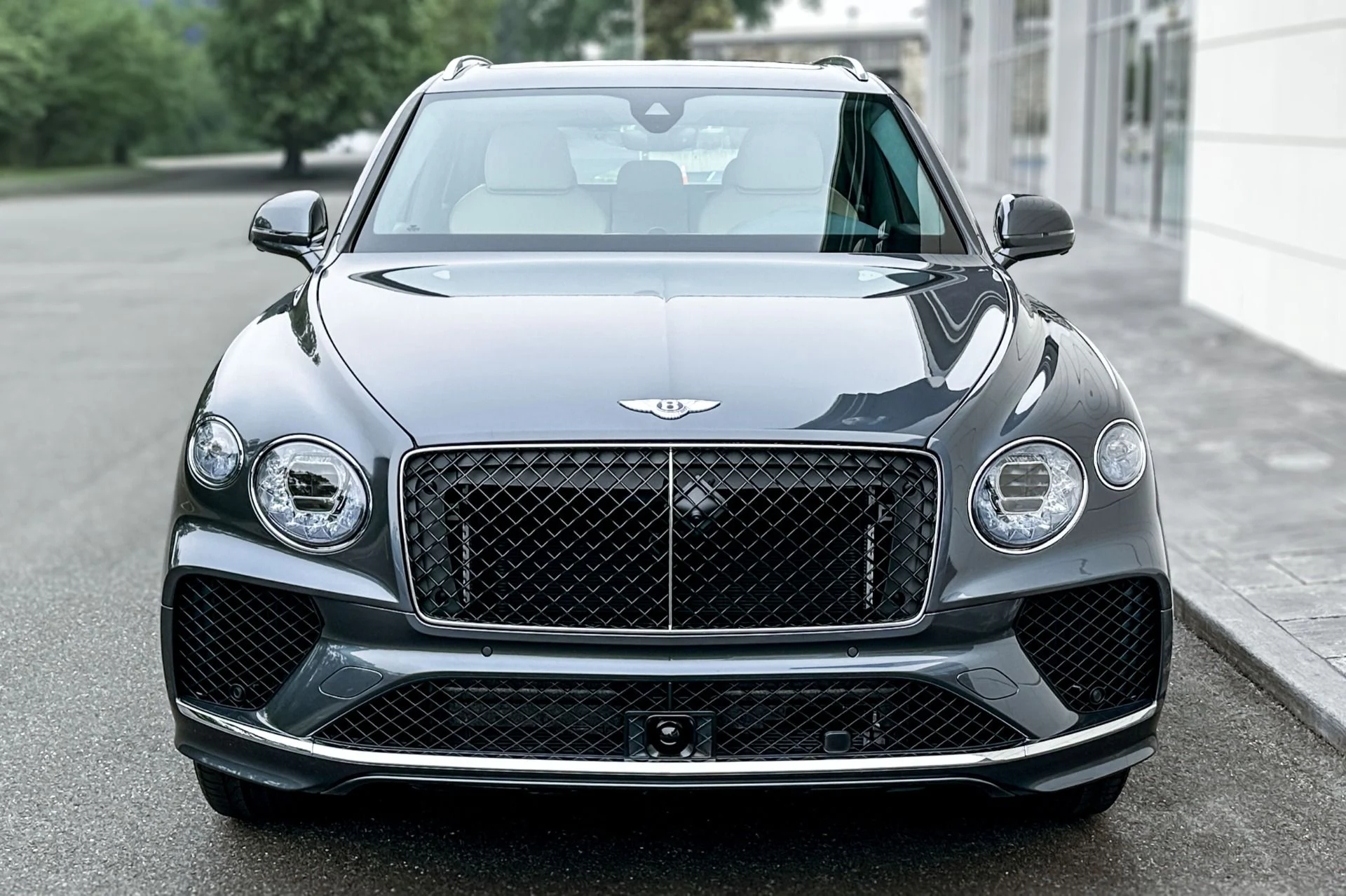 mph022_3877206561_New_2026_Bentley_Bentayga_V8_1784540711_f9ea18346c