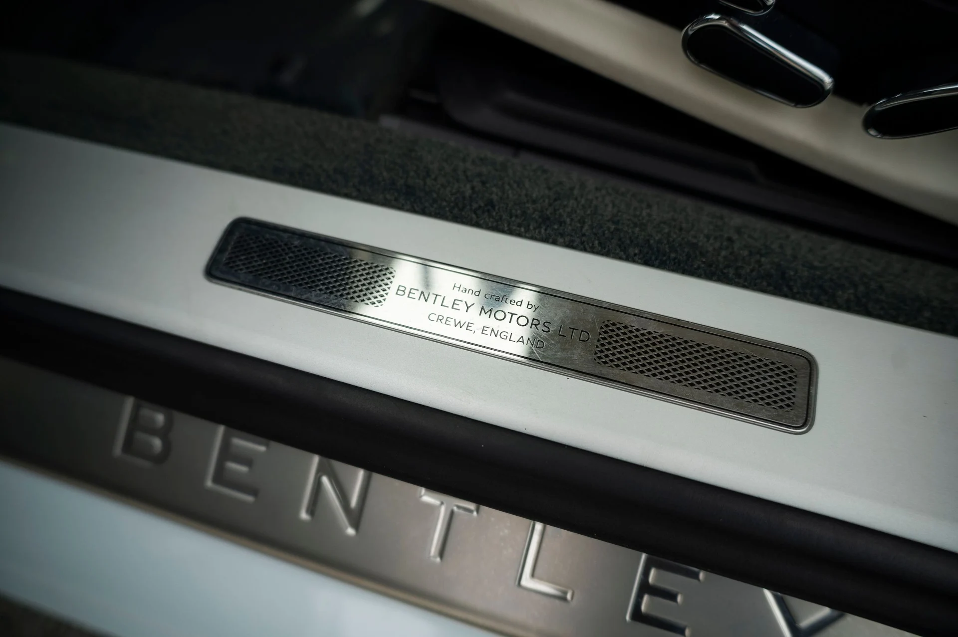 mph022_3880537438_193da28432e14ec6a576a535db16f232_414567f47f