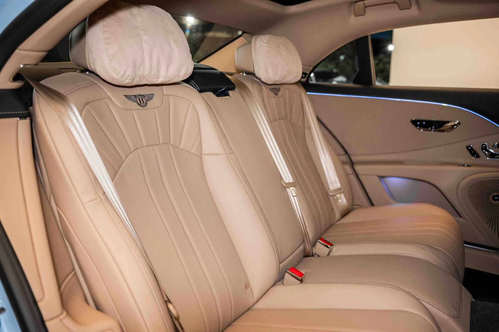 mph022_3884120016_Used_2024_Bentley_Flying_Spur_Edition_8_1717257902_069aa5a25e