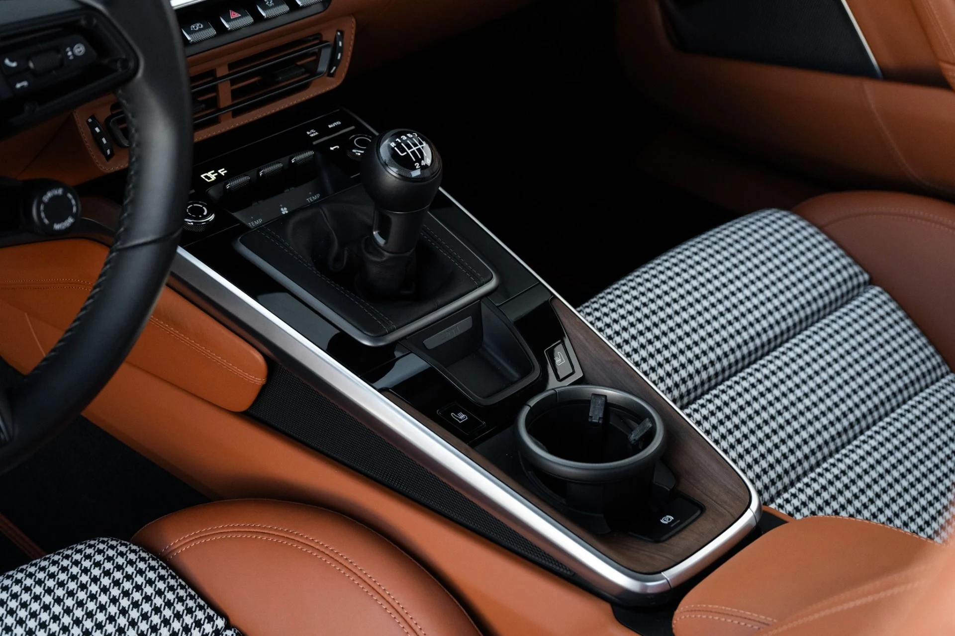 mph022_3885463699_Used_2023_Porsche_911_Sport_Classic_1767656411_9aedc3a1bb