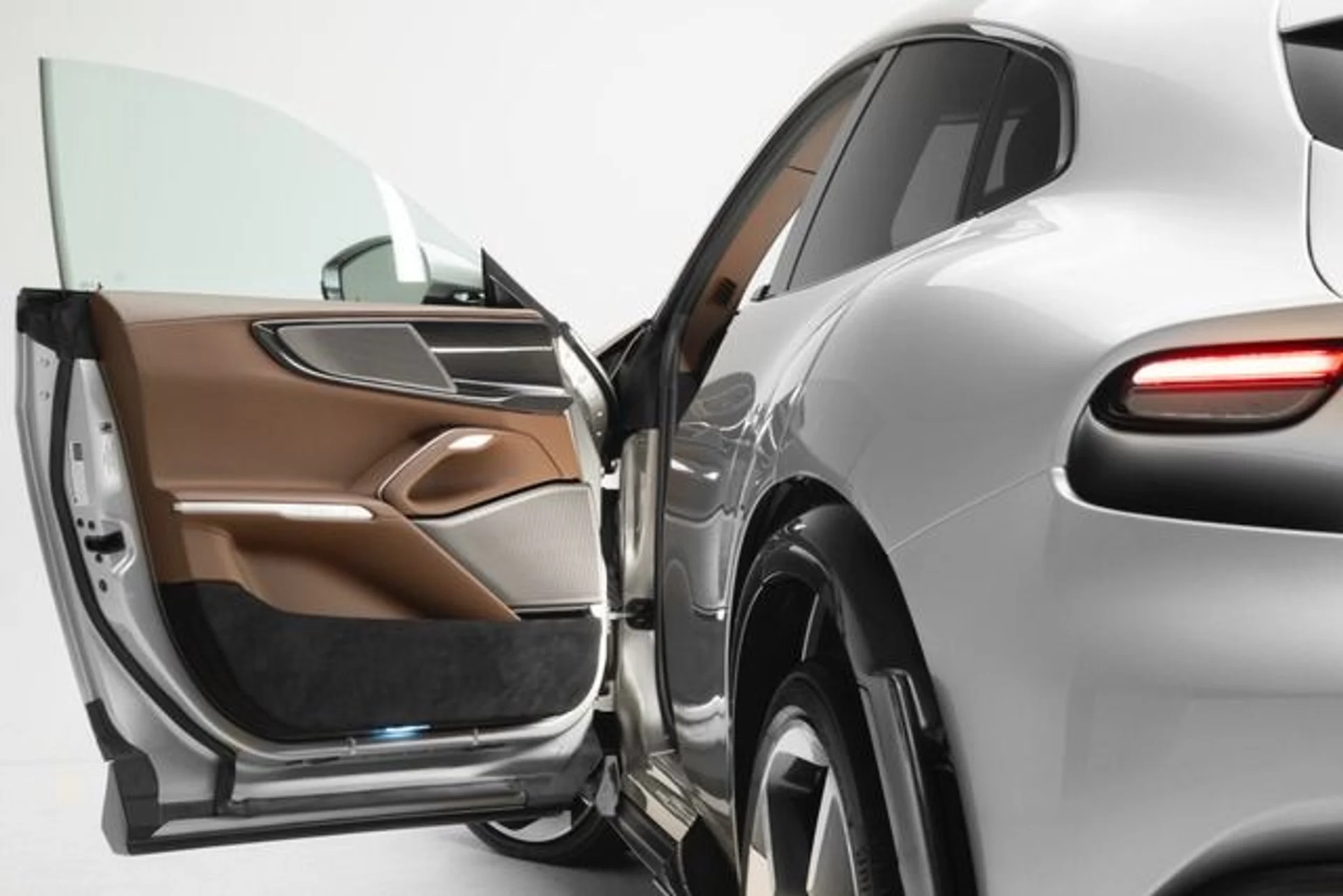 mph022_3888693941_Used_2024_Ferrari_Purosangue_1772567979_65a842004e