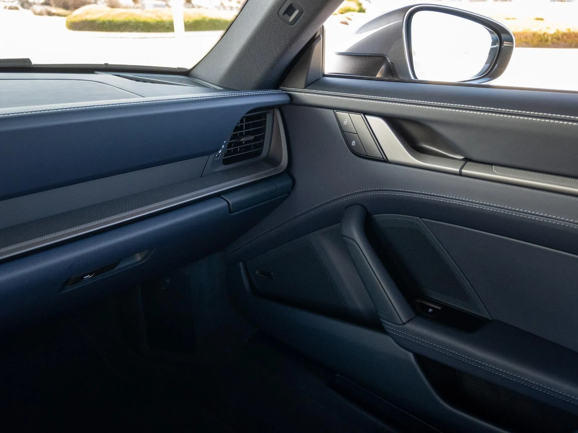 mph022_388992655_64df88d61d1a4b92277a3138cd41103dx_1619fa64bd