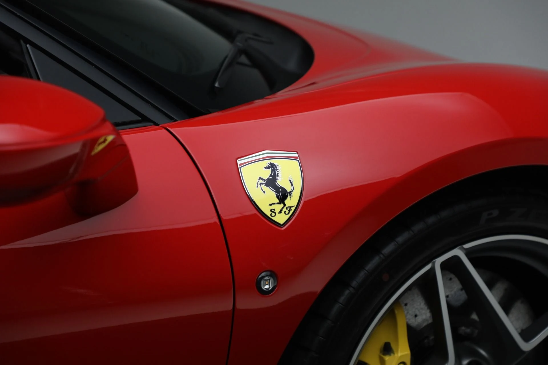 mph022_3891431755_Used_2021_Ferrari_F8_Tributo_89e310b39d