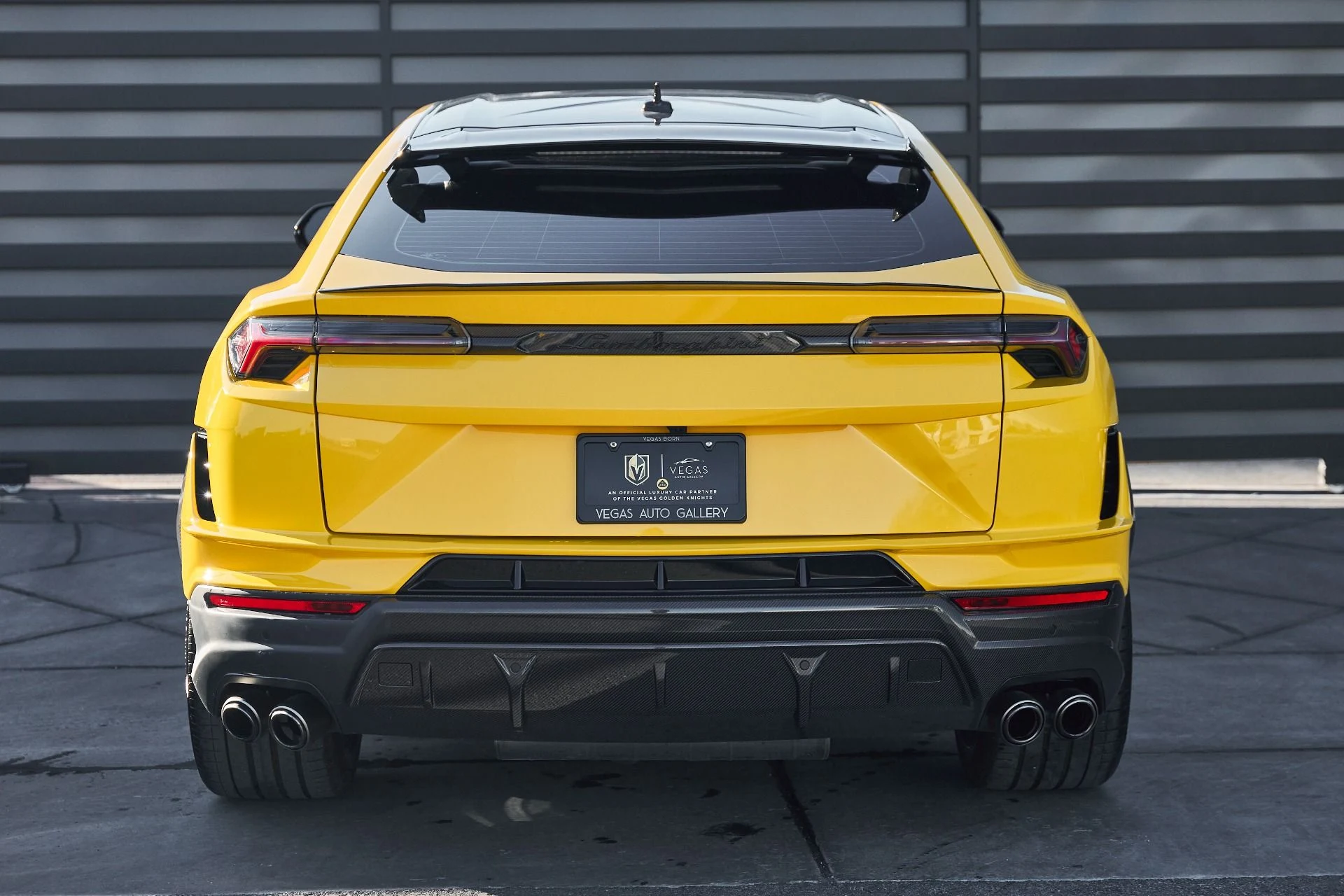 mph022_3897359452_Used_2024_Lamborghini_Urus_Performante_1768011562_d03d5e6a22