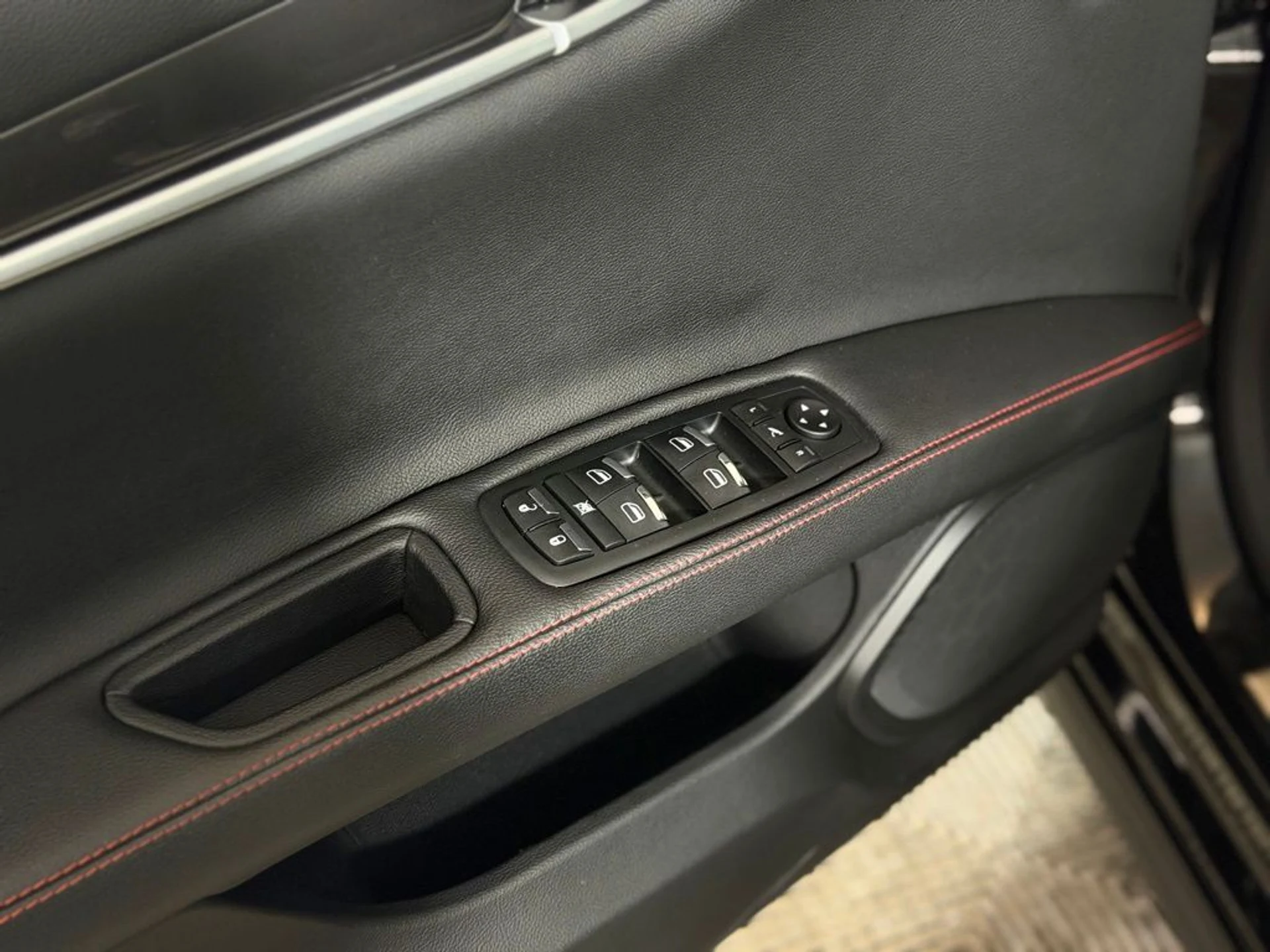 mph022_3901601824_cf4e214553f36fccc9d1504fe4f8df5ax_d988993d12