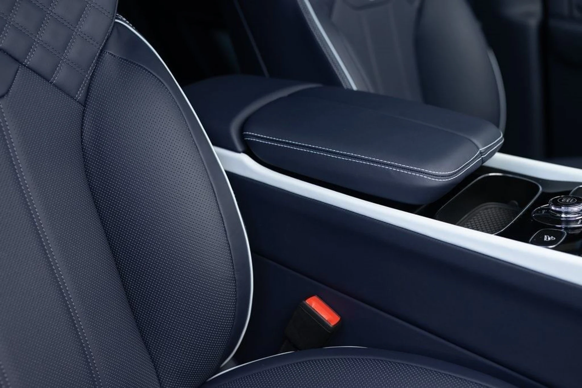 mph022_3904623880_42366045af94eb9c88708125933128adx_c35229444a