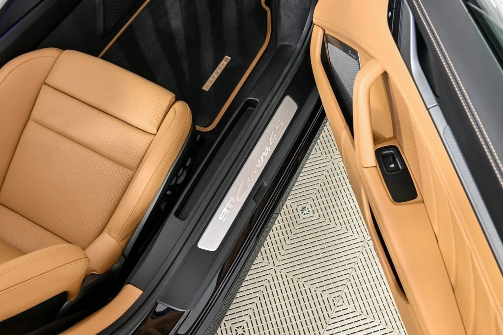 mph022_390553347_437017e2fcb499c2c71956e43c67dd38_6ecd1e7e82