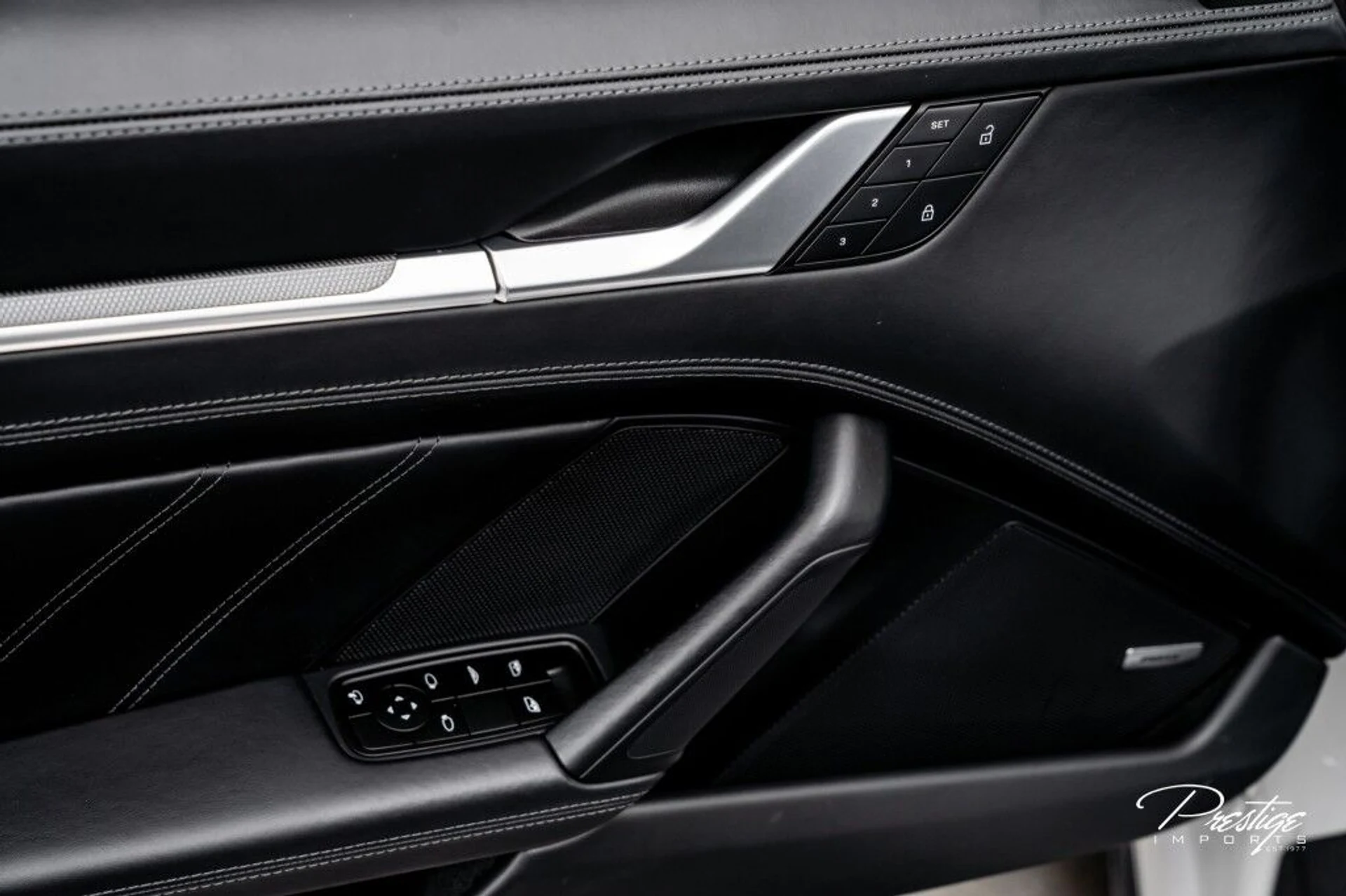 mph022_3906916592_223b4cc94b0915f03726ec8ee98b14b5_6f2094fd1e