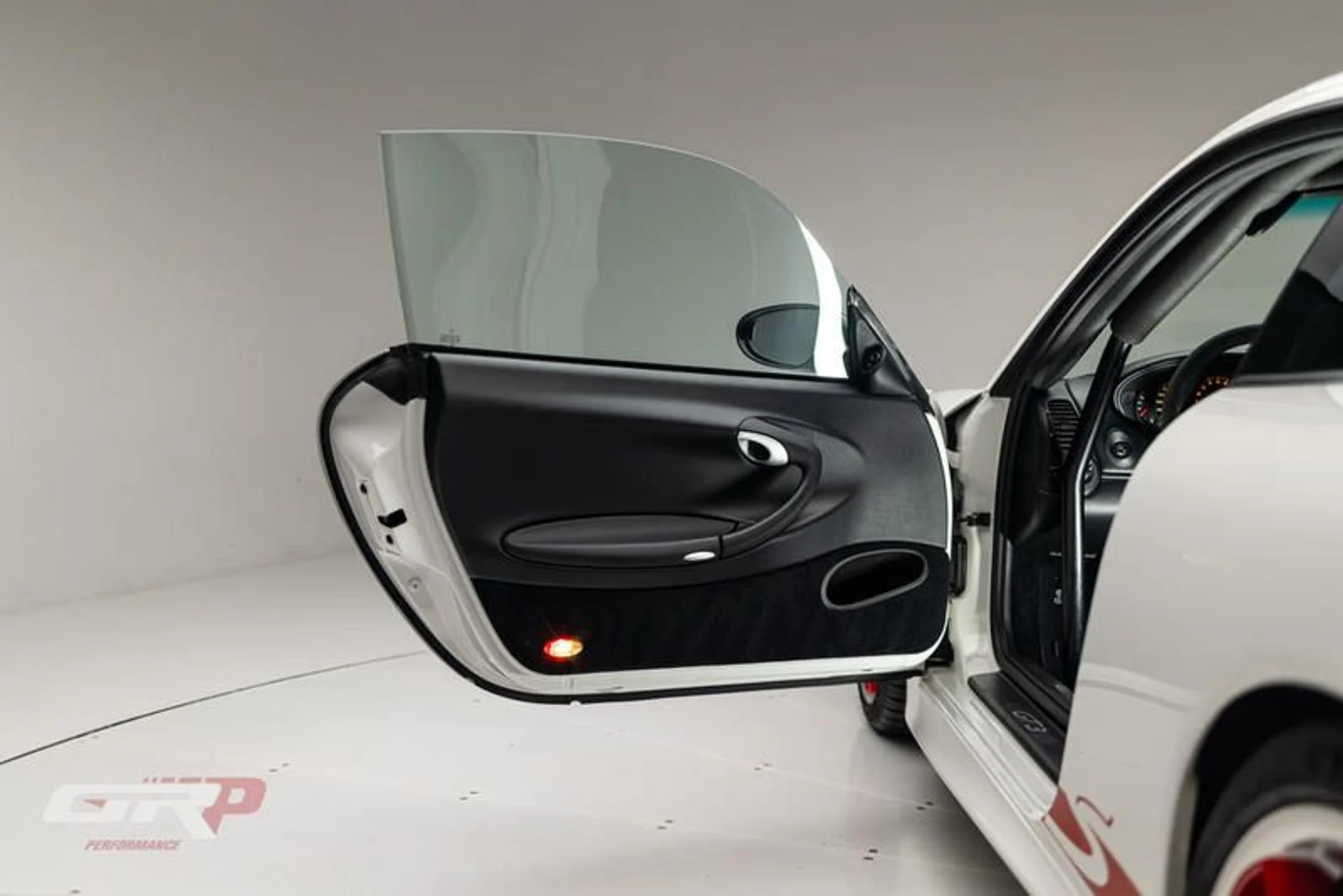 mph022_3907392899_7_BE_6_BCA_6_D2_AC_49_FE_901_D_F61_FE_8_E71_FA_0_3eb4a857c0