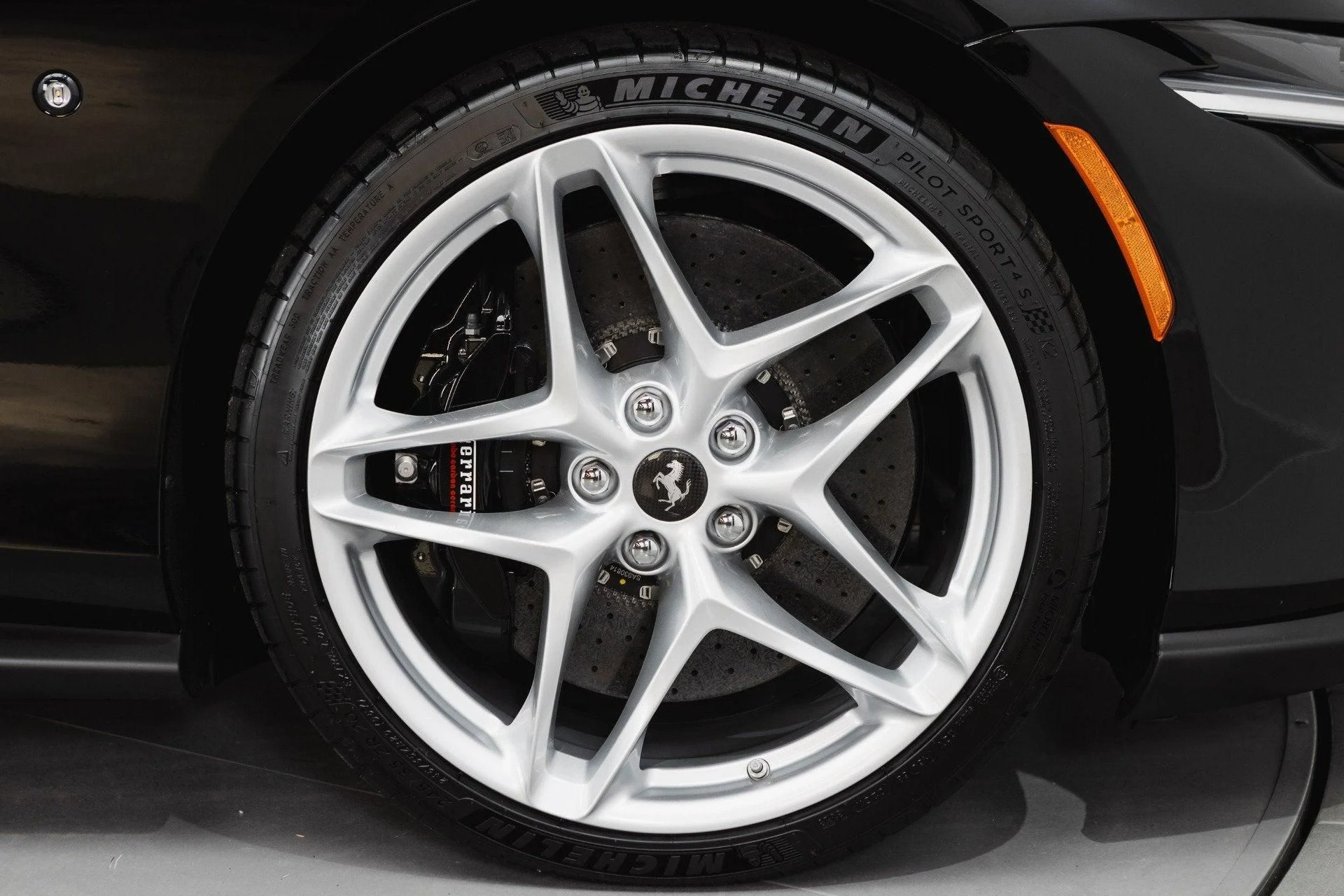 mph022_3908620487_Used_2024_Ferrari_Roma_Spider_1777350132_2750c36ae4