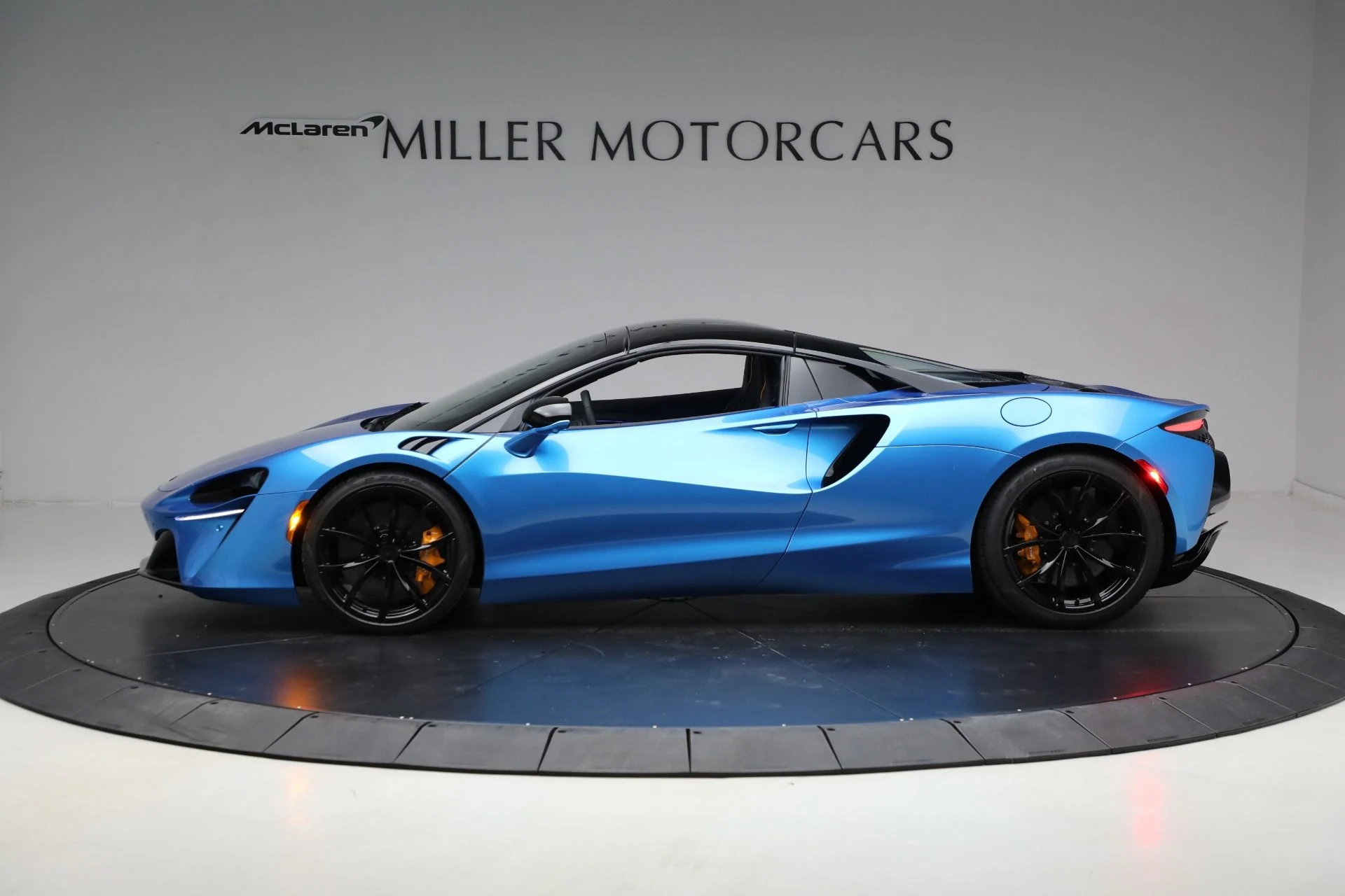 mph022_3928288145_New_2025_Mc_Laren_Artura_Spider_Tech_Lux_7491ac9287