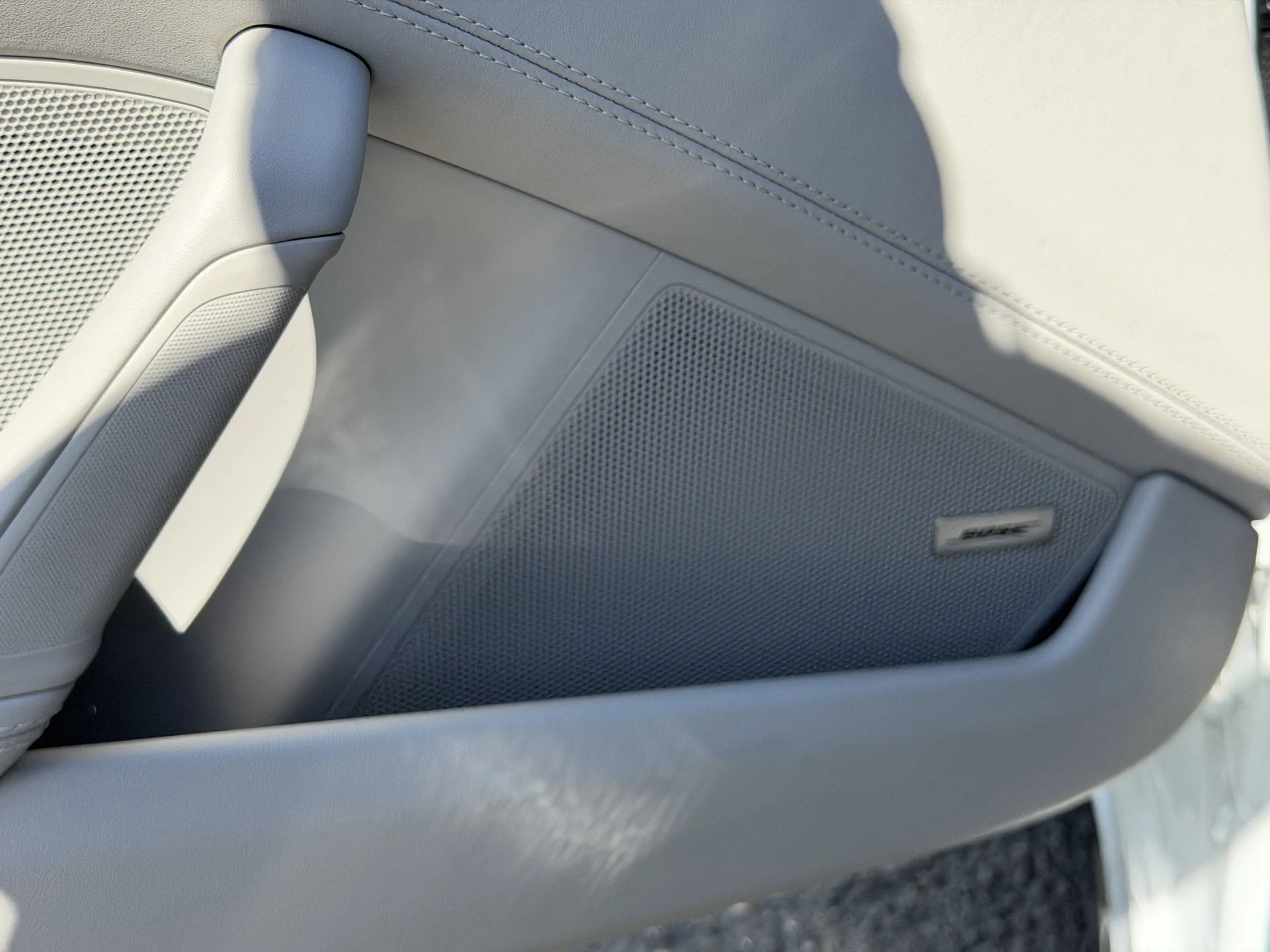 mph022_3941937407_6f0493f4ef63577db272e106565ed794x_3d1c9db290