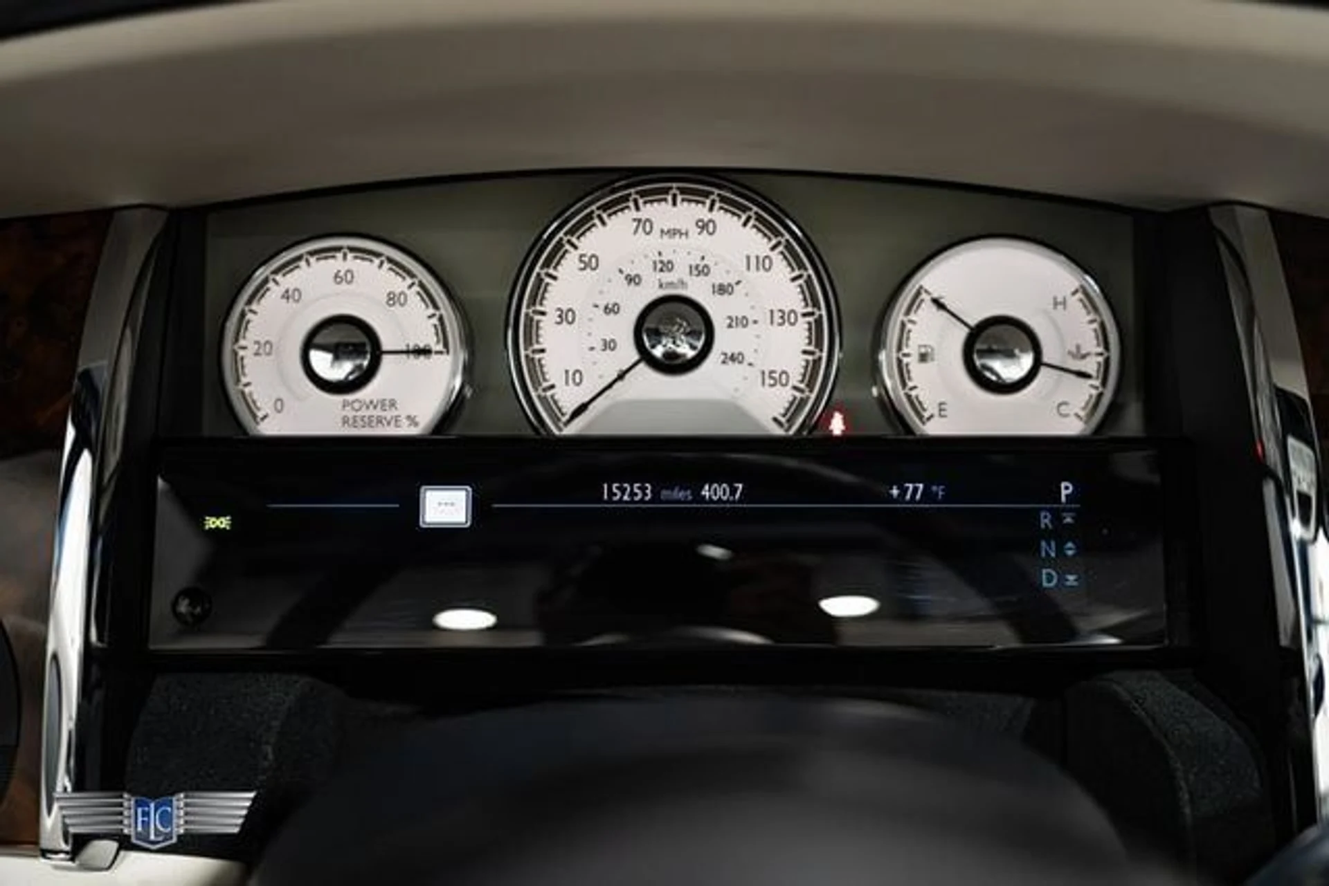 mph022_3949759590_used_2017_rolls_royce_dawn_convertible_9689_23094548_27_640_aeed54448e