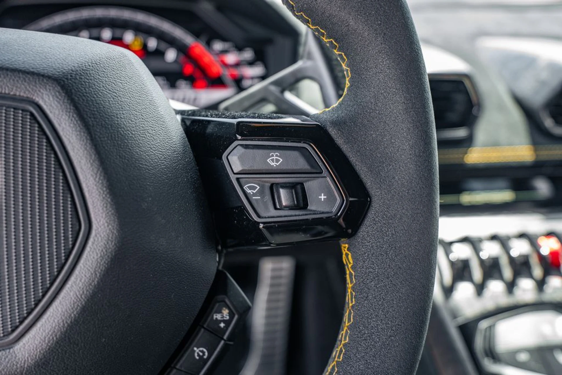 mph022_3956678077_d11b37d73fb8eb133989441f4f44248bx_16f7af18c9